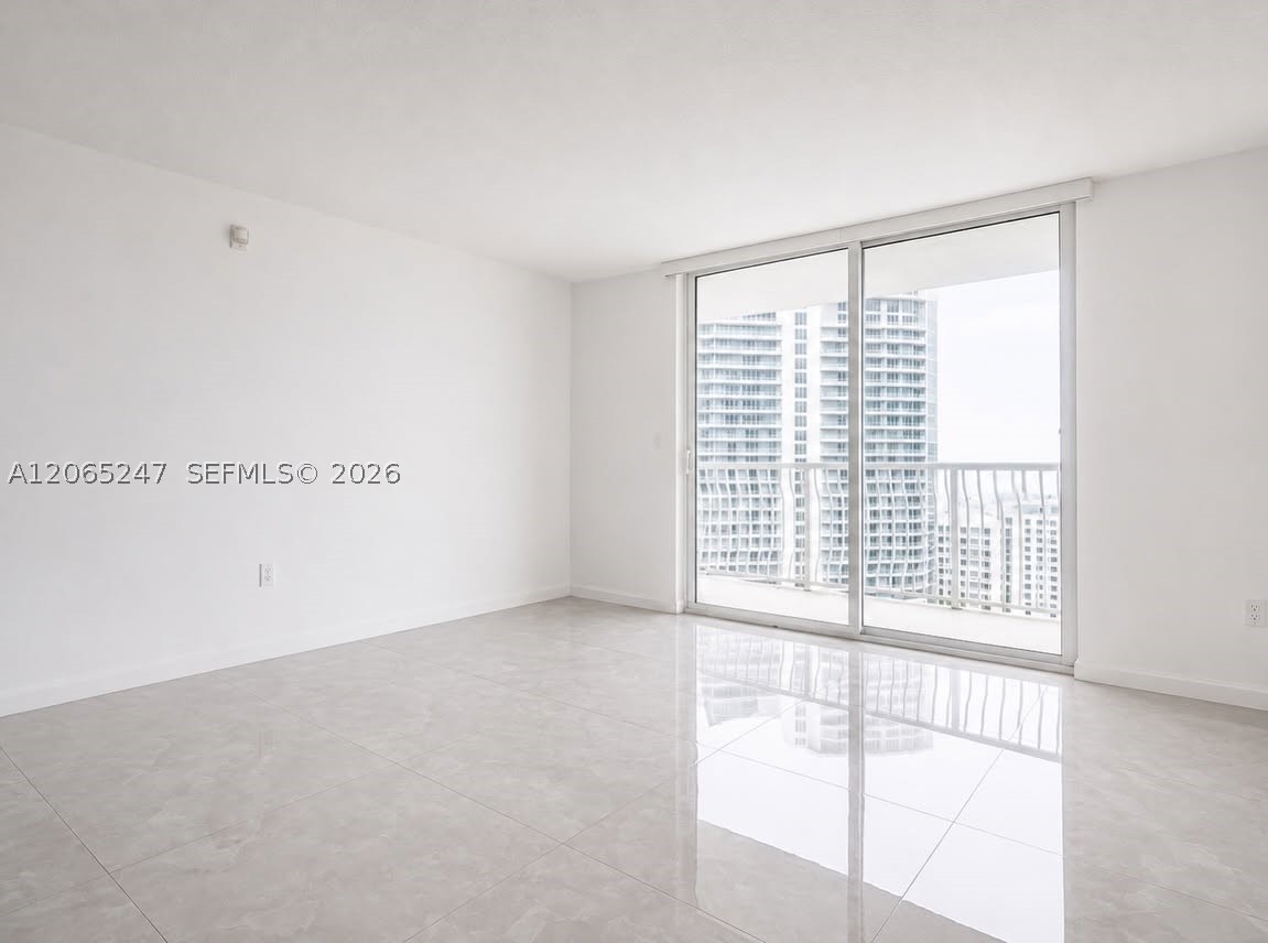 1200 Brickell Bay Dr 3821 Property Photo 6
