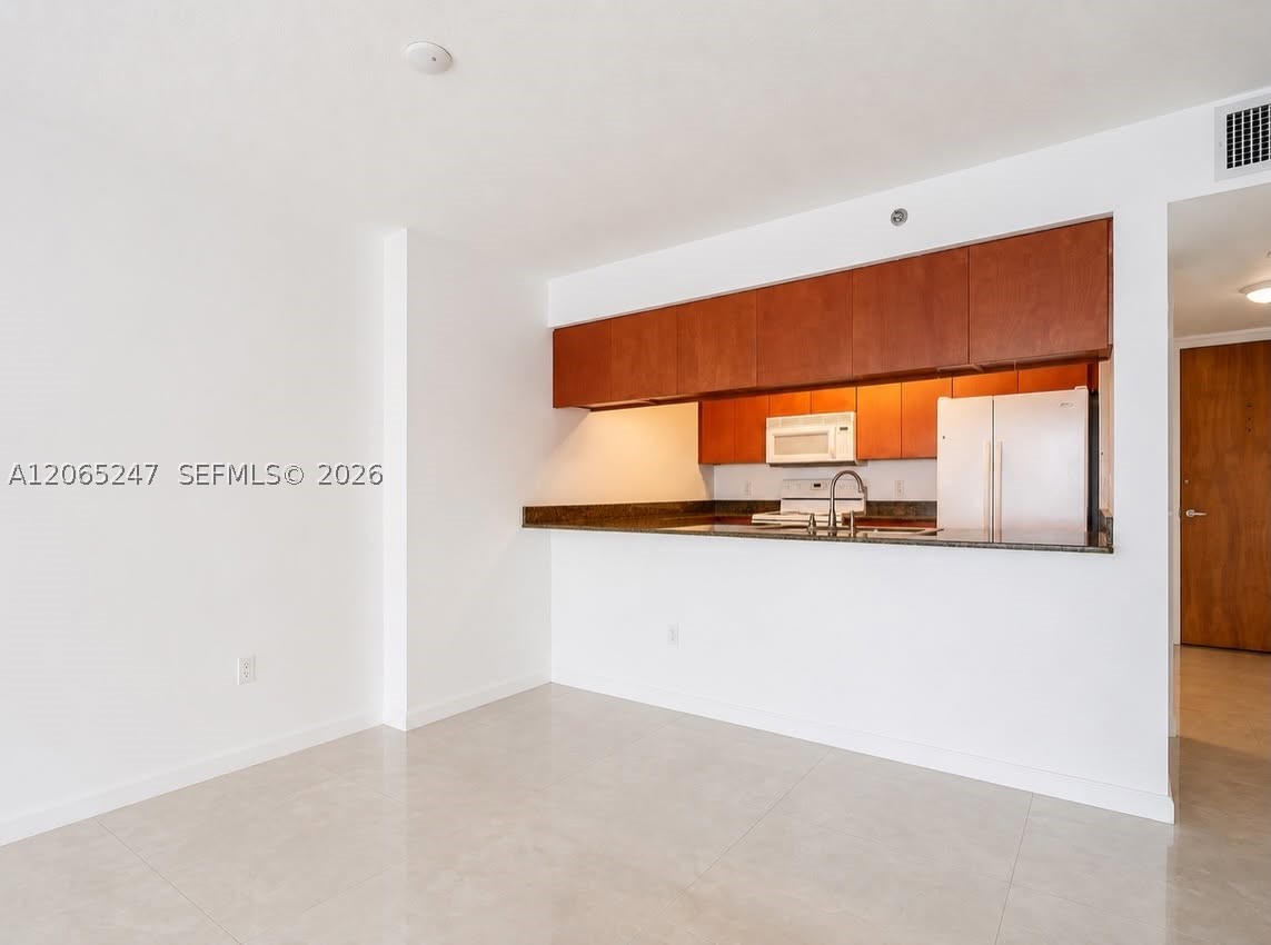1200 Brickell Bay Dr 3821 Property Photo 8