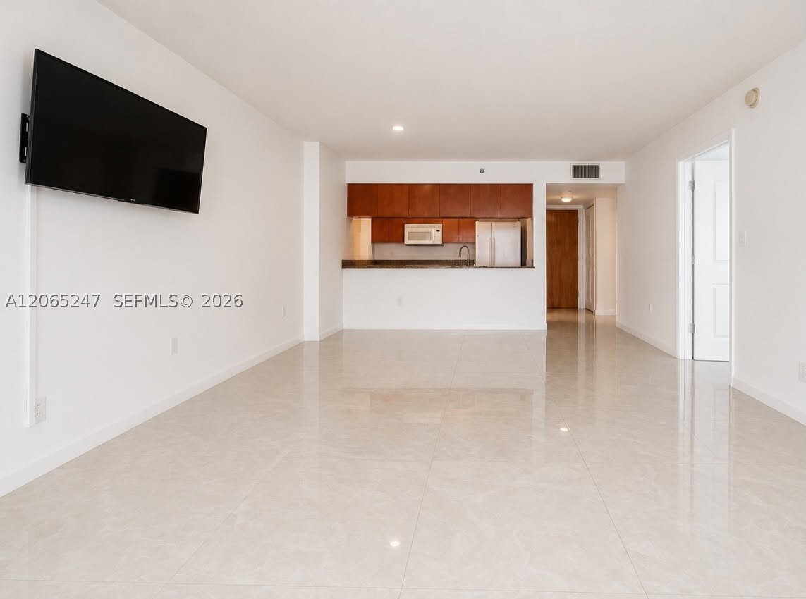 1200 Brickell Bay Dr 3821 Property Photo 9