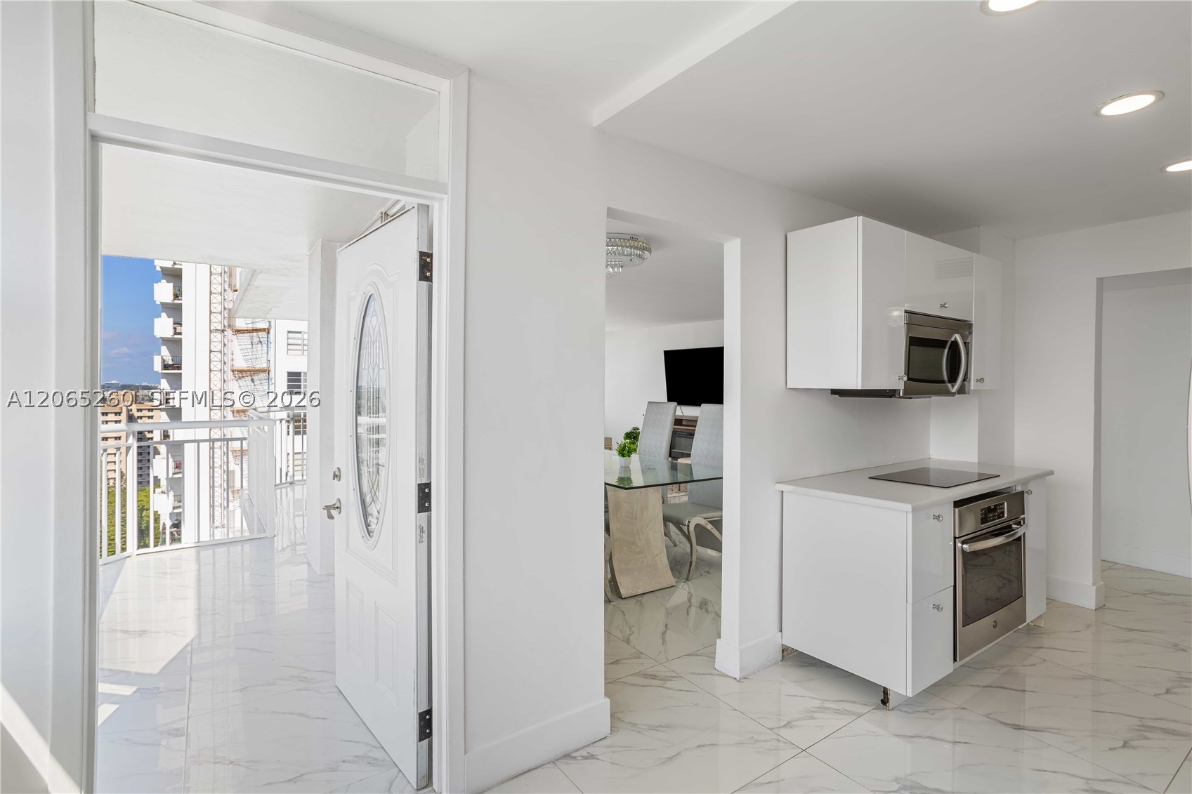18051 Biscayne Blvd 1904-1 Property Photo 9