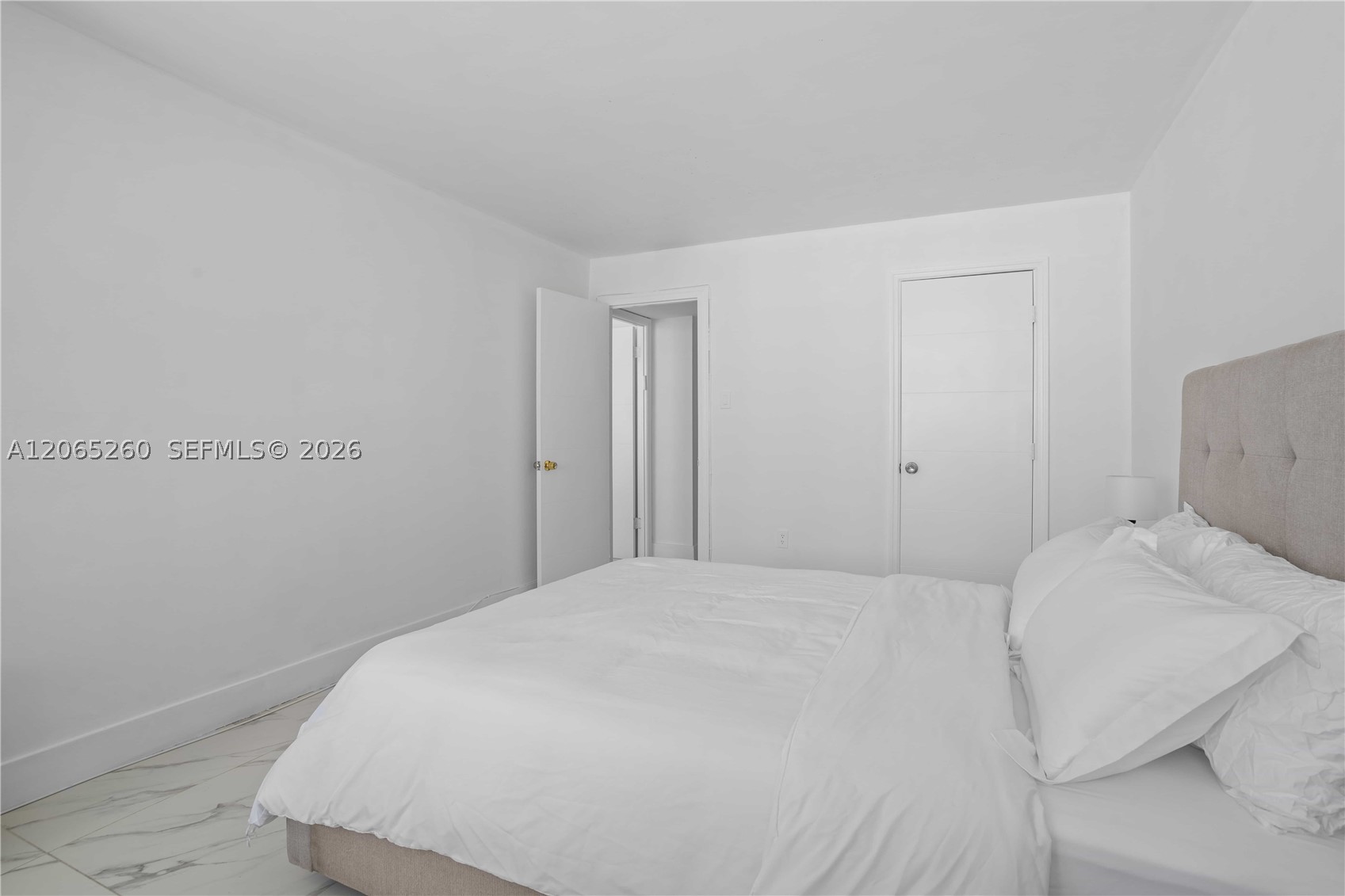 18051 Biscayne Blvd 1904-1 Property Photo 19