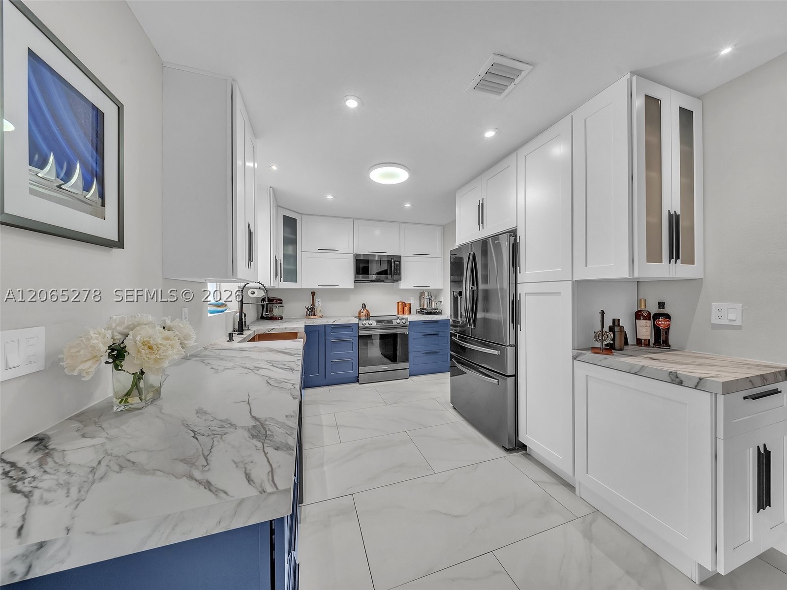 1246 Adams St Property Photo 11