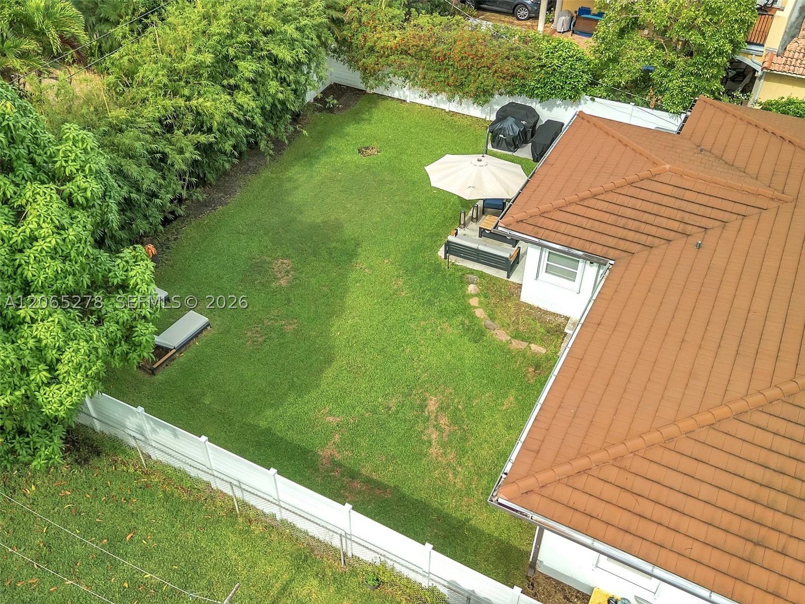 1246 Adams St Property Photo 46