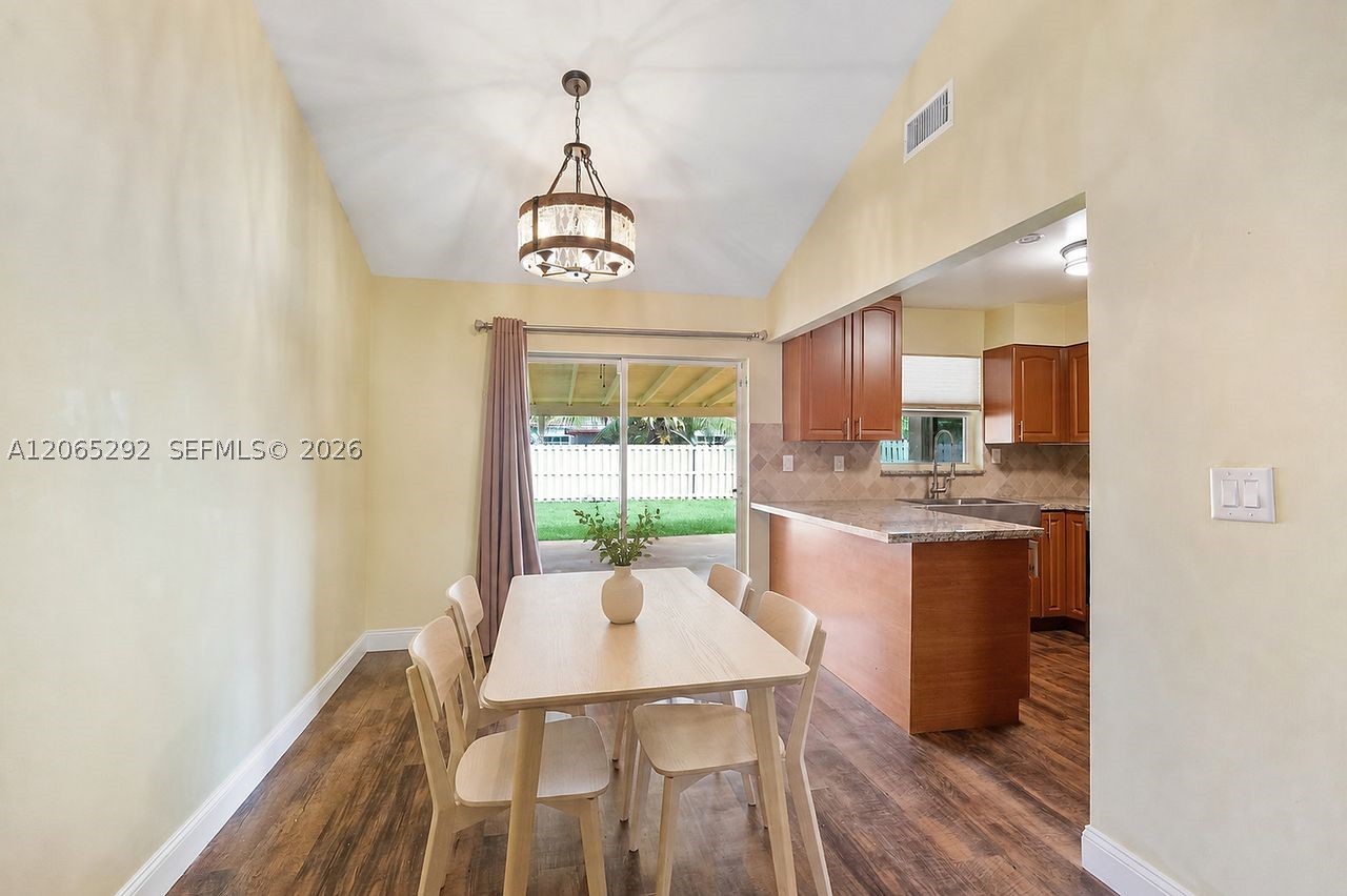 10340 Sw 154th Pl 41 Property Photo 14
