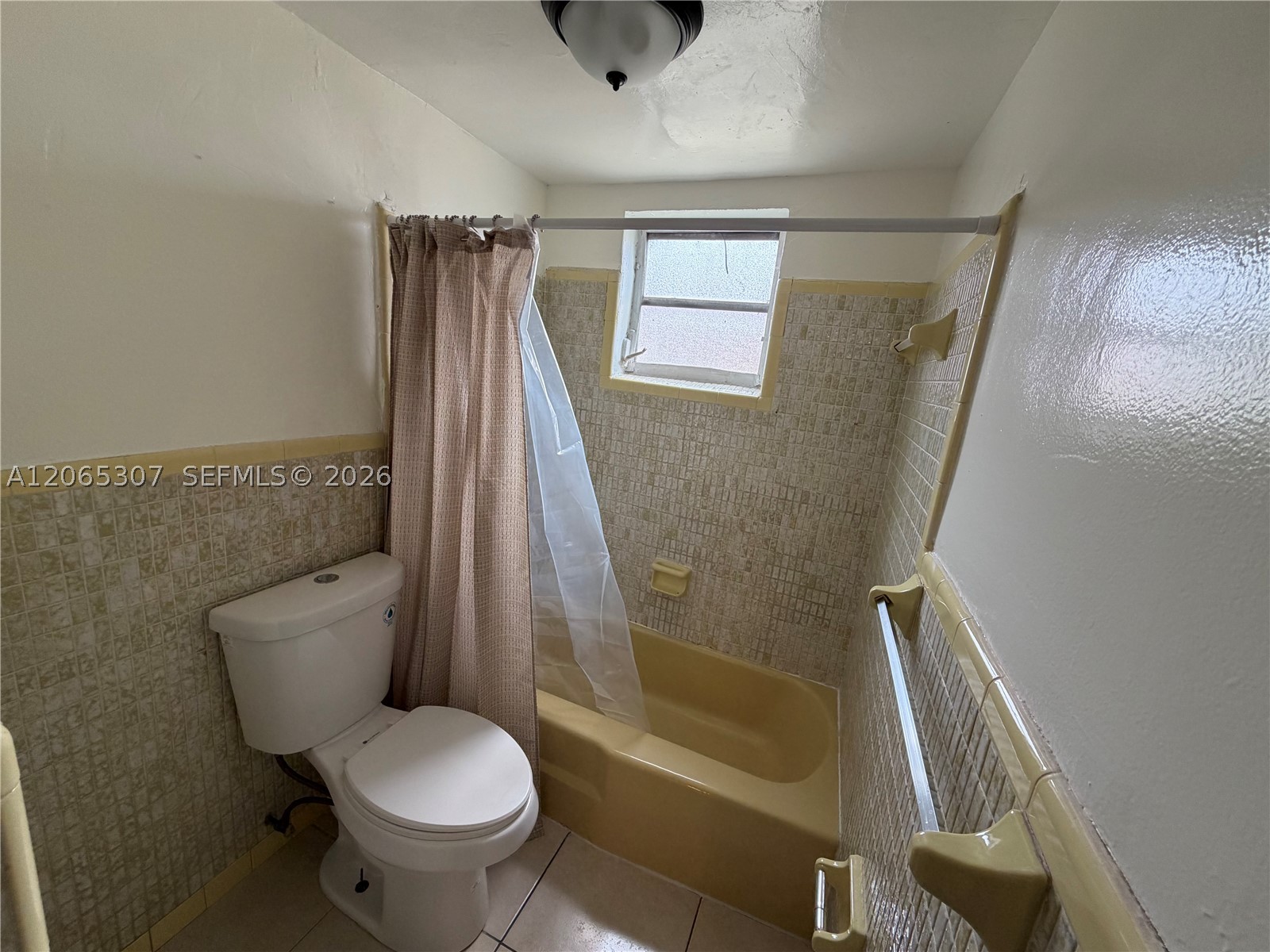 16150 Ne 19th Ct 2 Property Photo 6