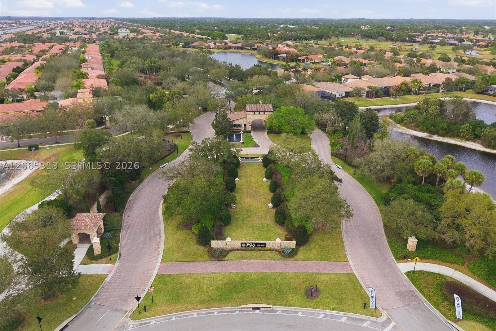 27033 Sw Viterbo Way Property Photo 32