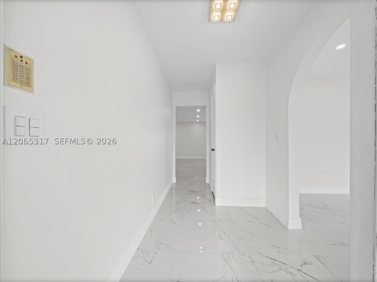 10251 Nw 39th Ct Property Photo 10