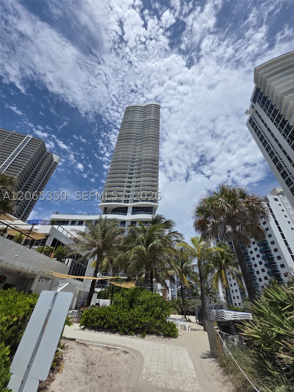 4111 S Ocean Dr 1912 Property Photo 1
