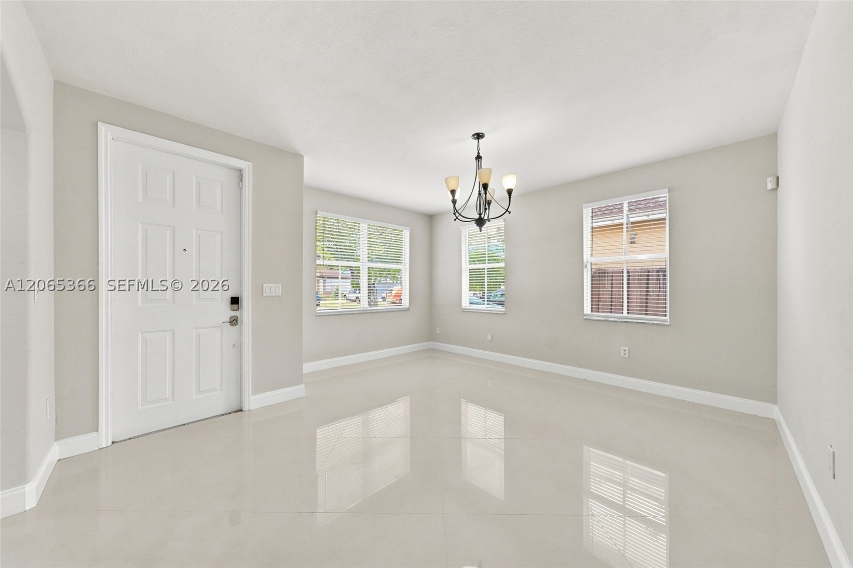 24035 Sw 110th Ct Property Photo 3