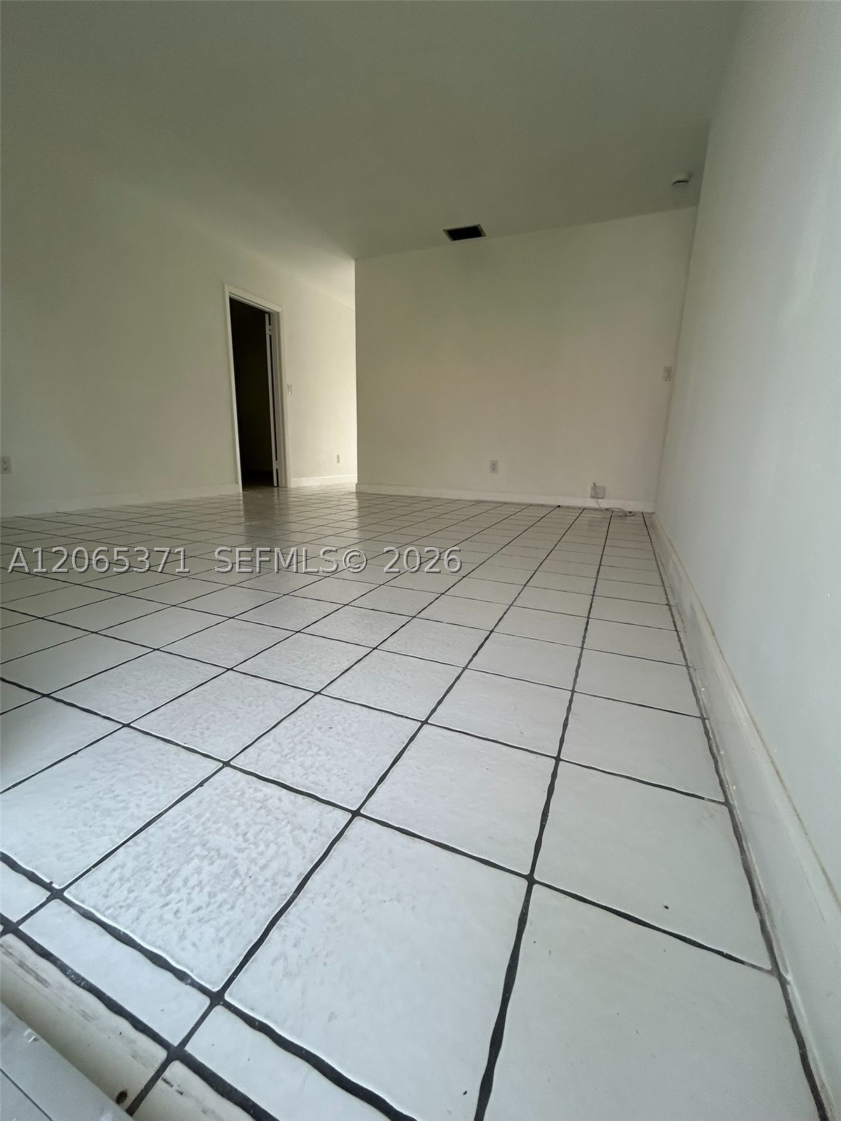 4252 Nw 3rd St 4252 Property Photo 11