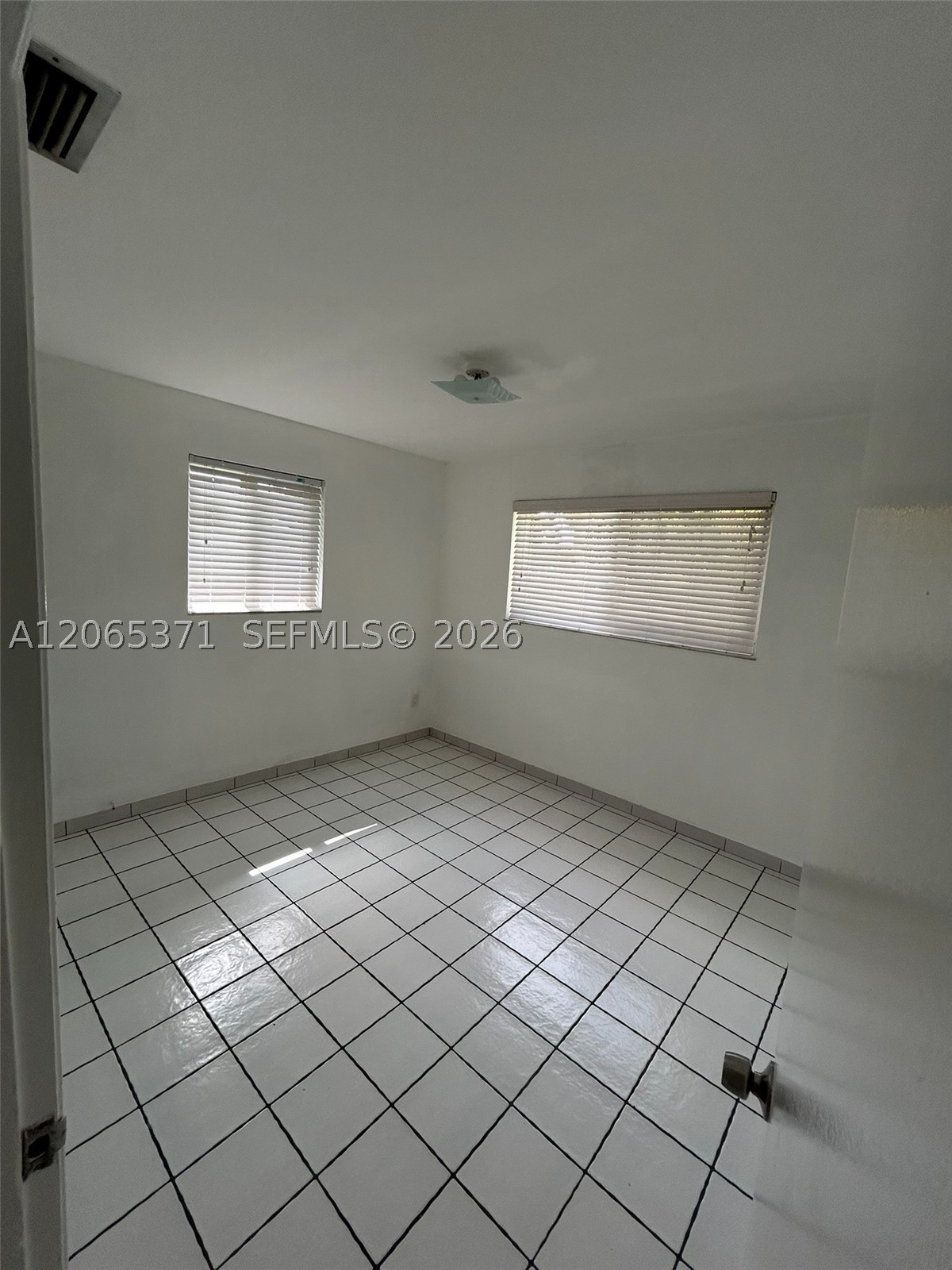 4252 Nw 3rd St 4252 Property Photo 12