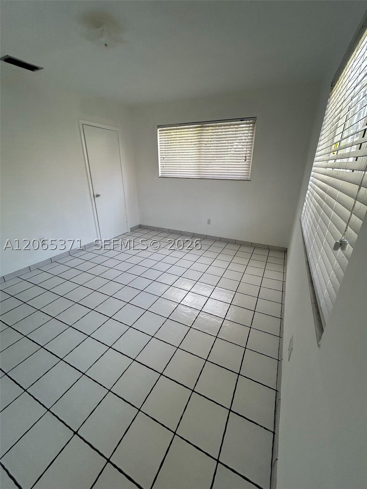 4252 Nw 3rd St 4252 Property Photo 14