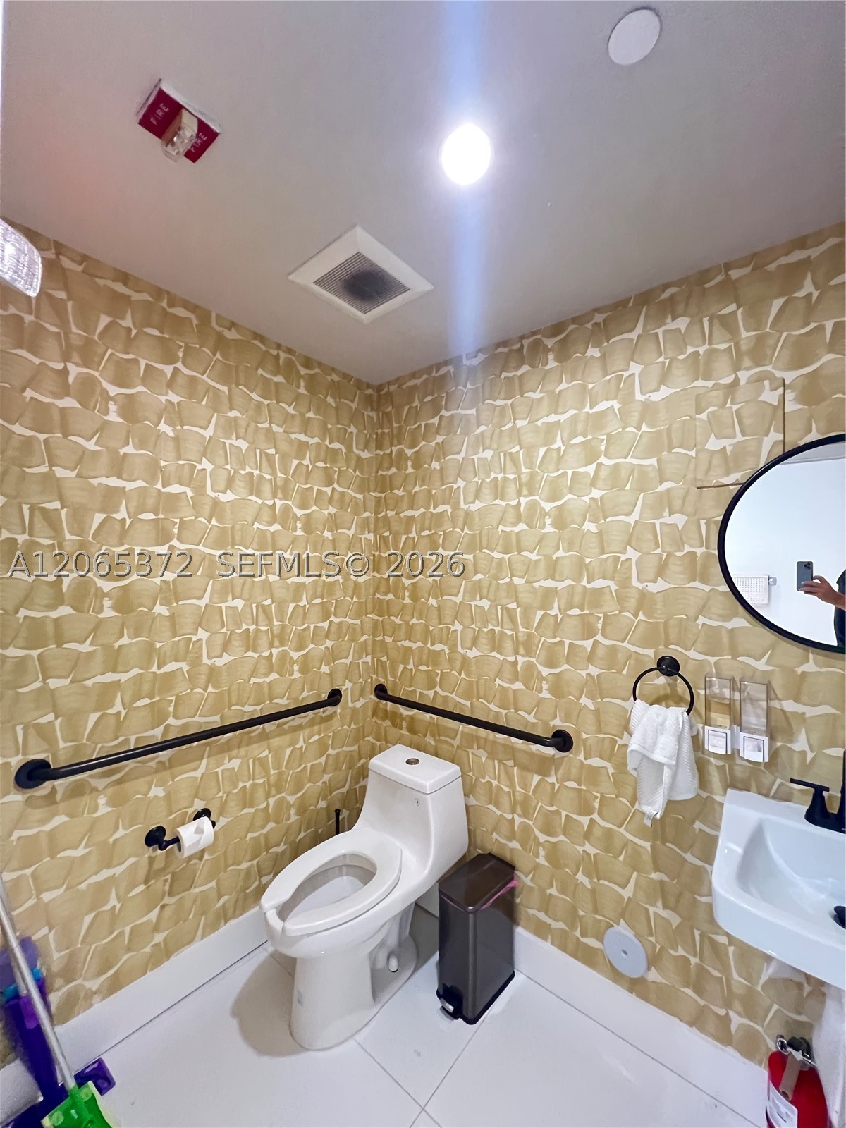 475 Ne 30 Terrace Cu-5 Property Photo 5