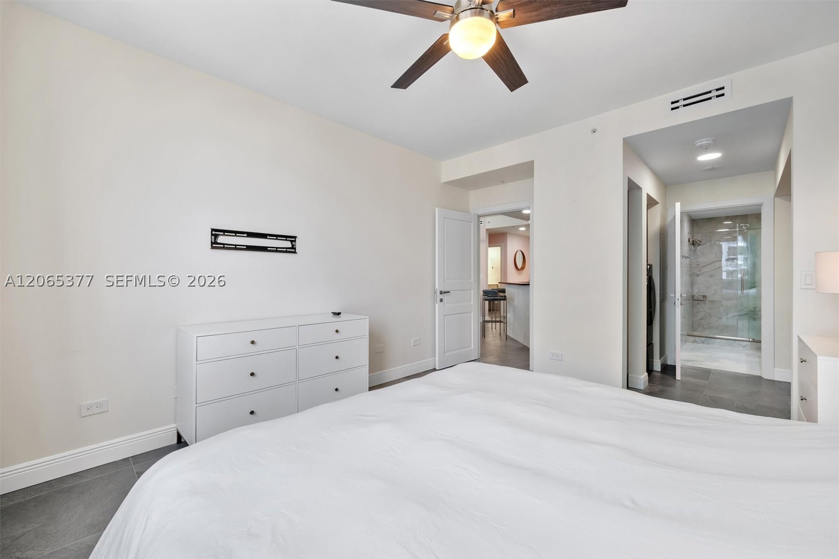 801 Brickell Key Blvd 1805 Property Photo 14