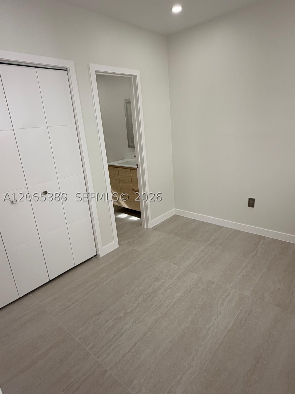 2436 Sw 7th St 10 Property Photo 3