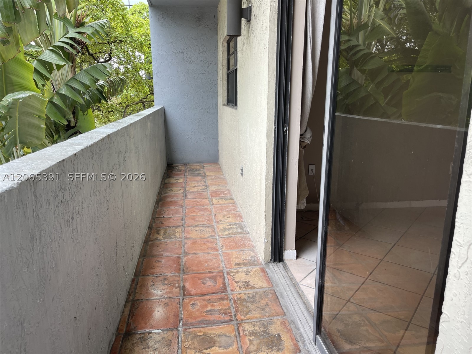 1250 LINCOLN RD 306 Property Photo 1