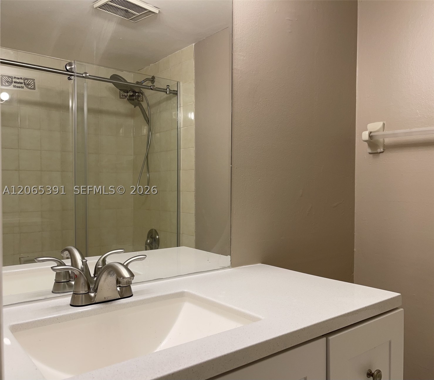1250 Lincoln Rd 306 Property Photo 5