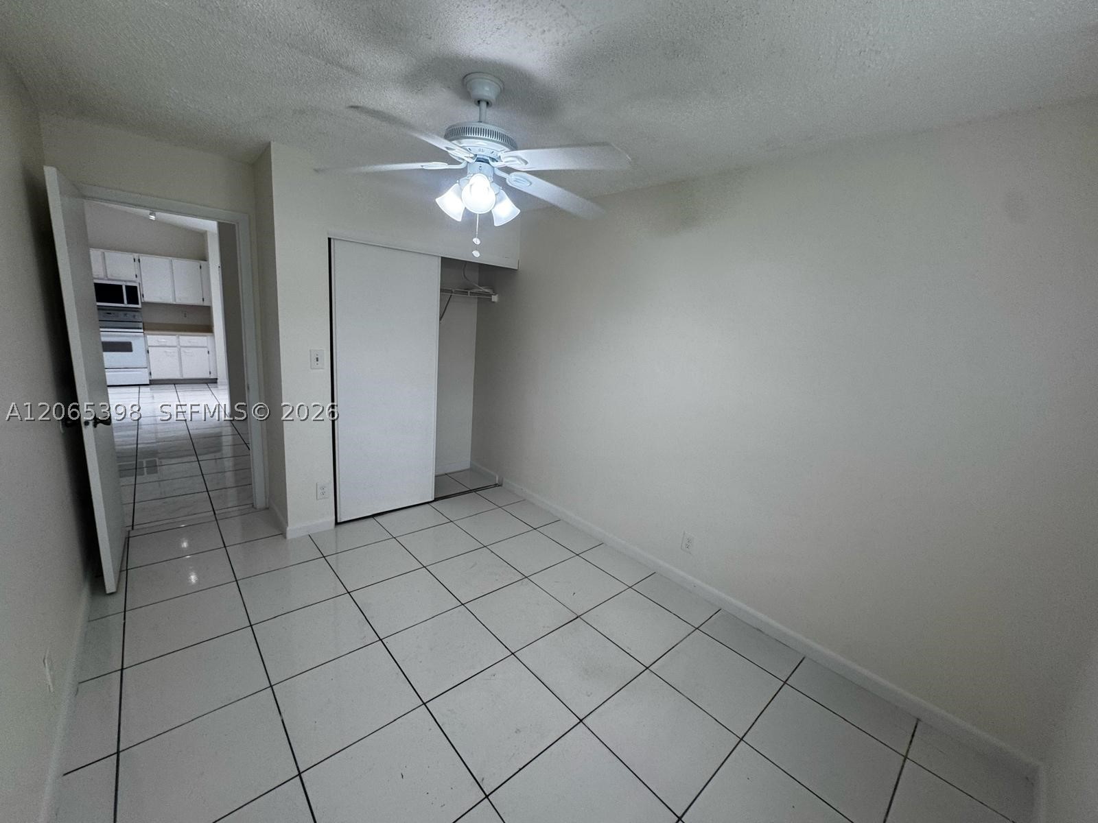 8848 Nw 76th Ct Property Photo 8