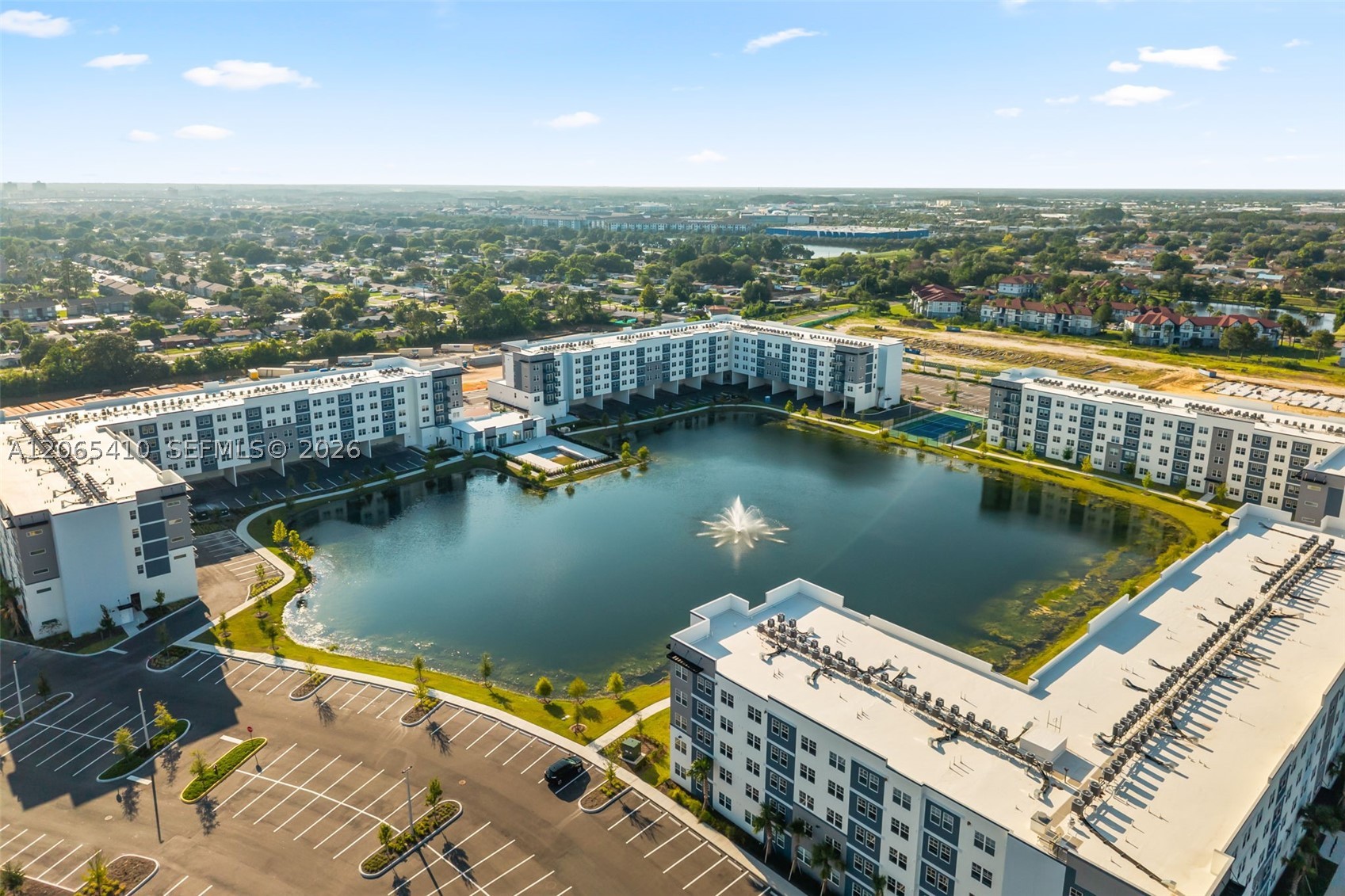 5563 Millenia Park Blvd 401 Property Photo 43