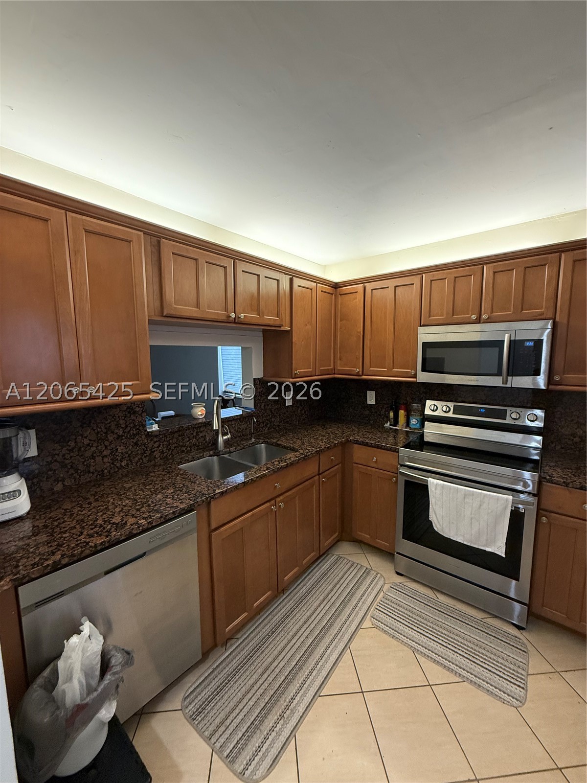 7901 Southgate Blvd C6 Property Photo 5