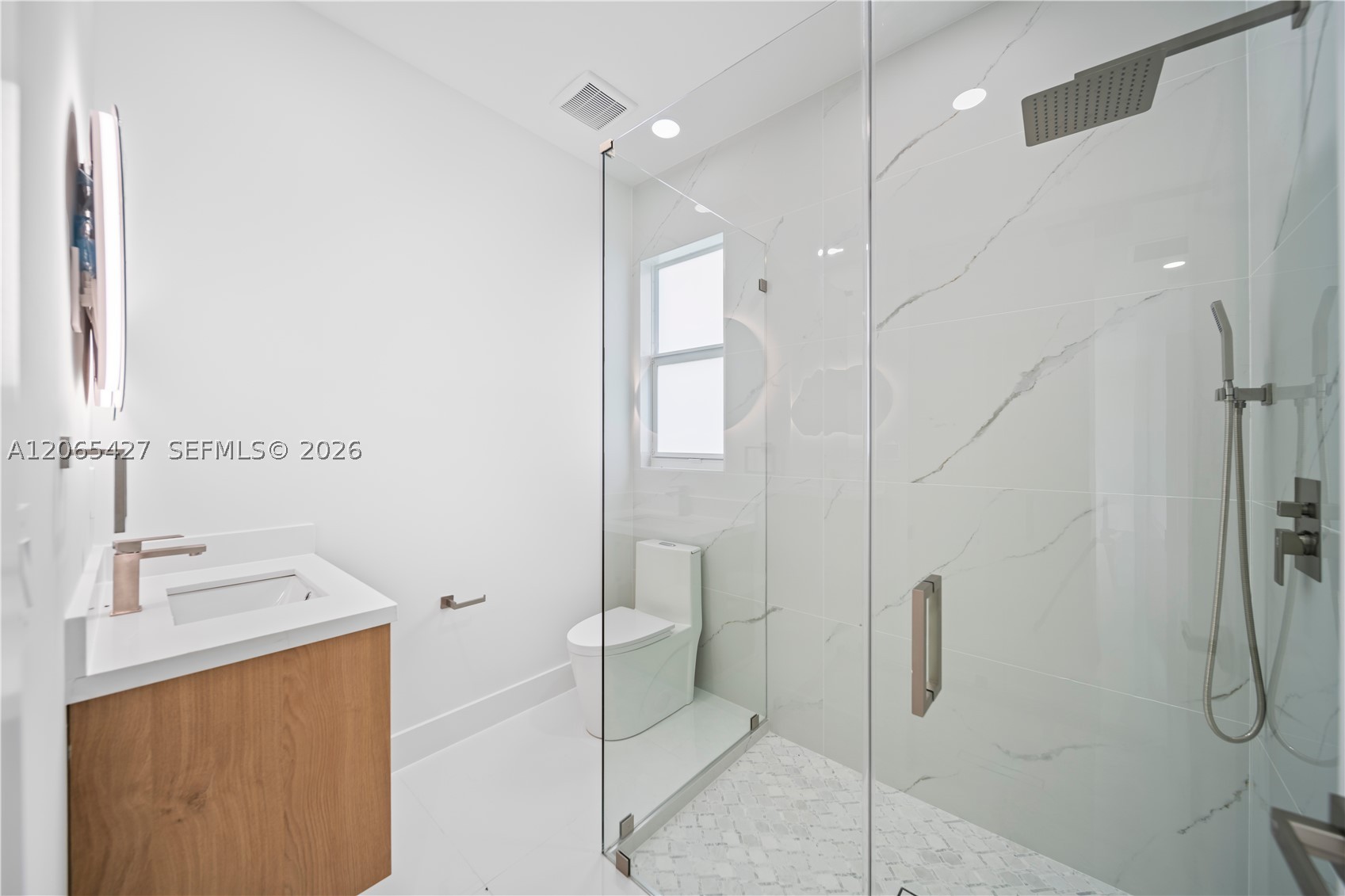 1506 Richmond Ave N Property Photo 25