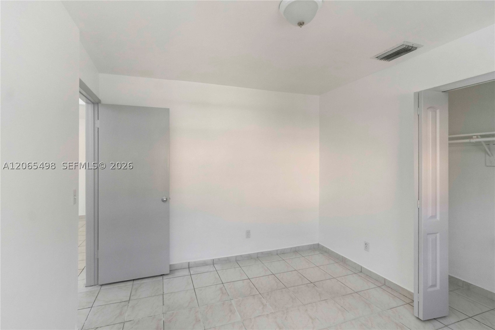 642 E 2nd Ave A Property Photo 10