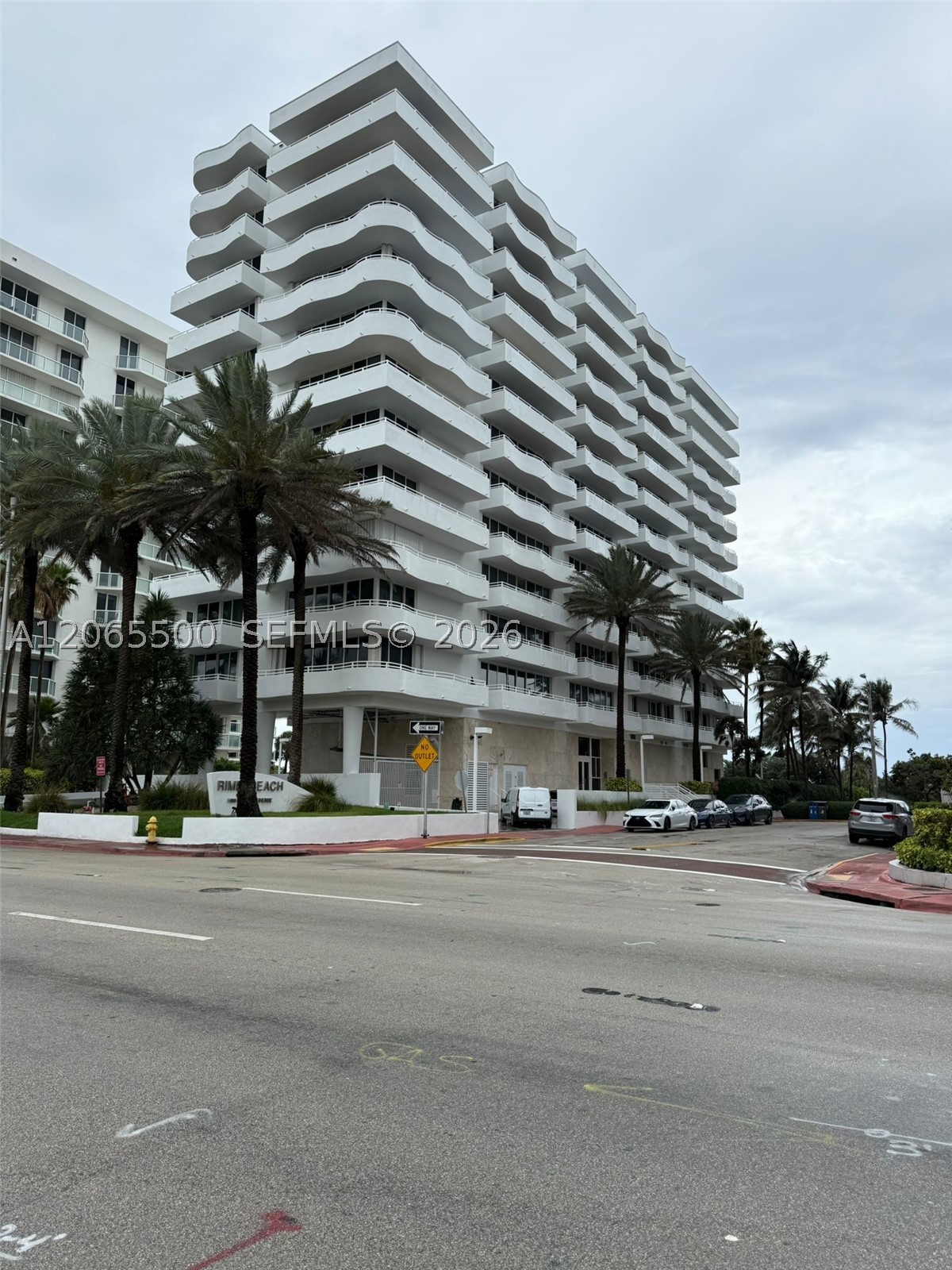 8911 Collins Ave 1103 Property Photo 2