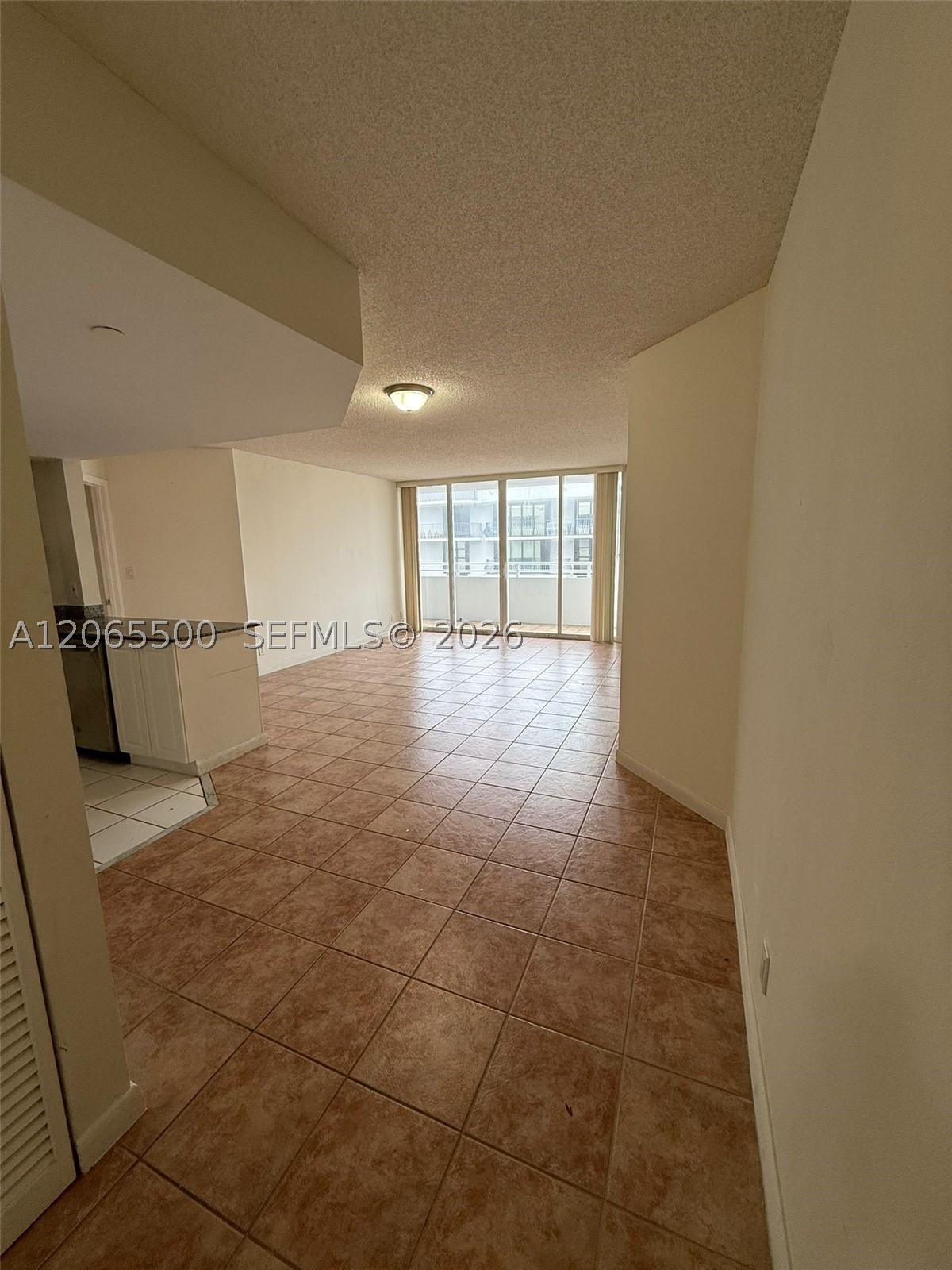 8911 Collins Ave 1103 Property Photo 4