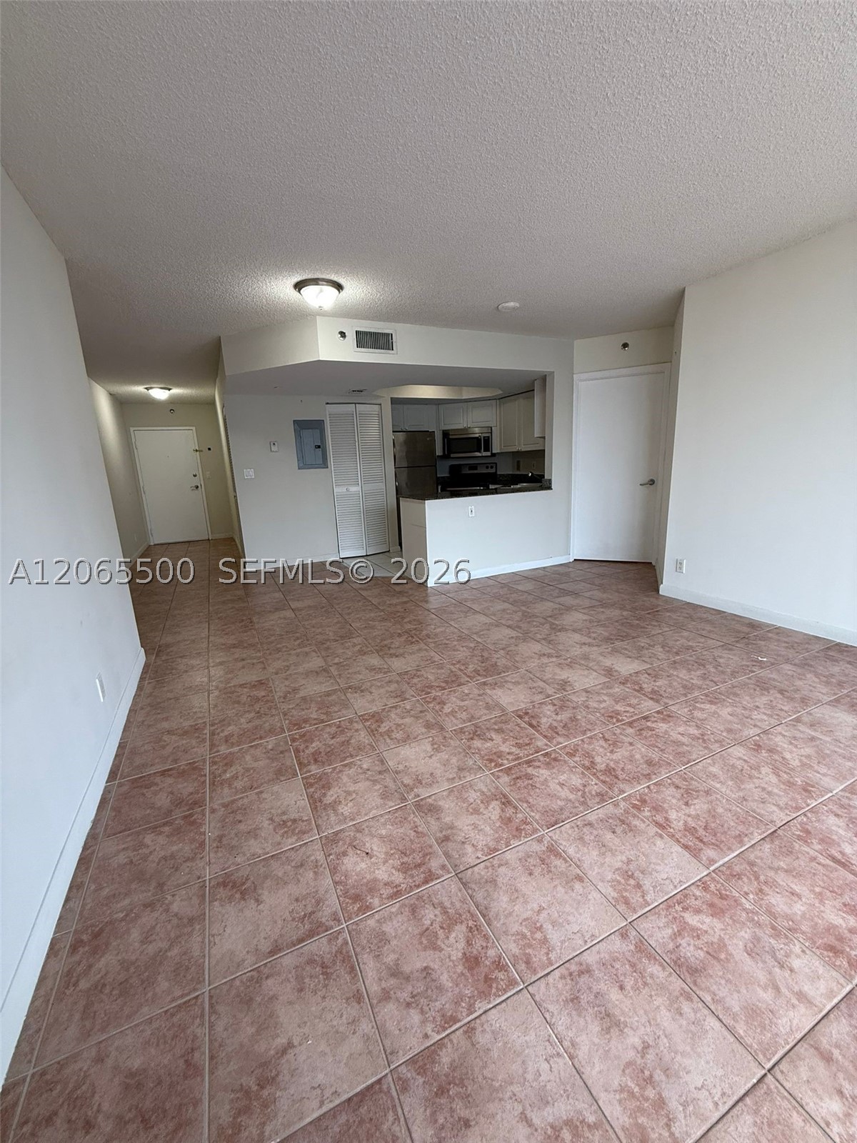 8911 Collins Ave 1103 Property Photo 5