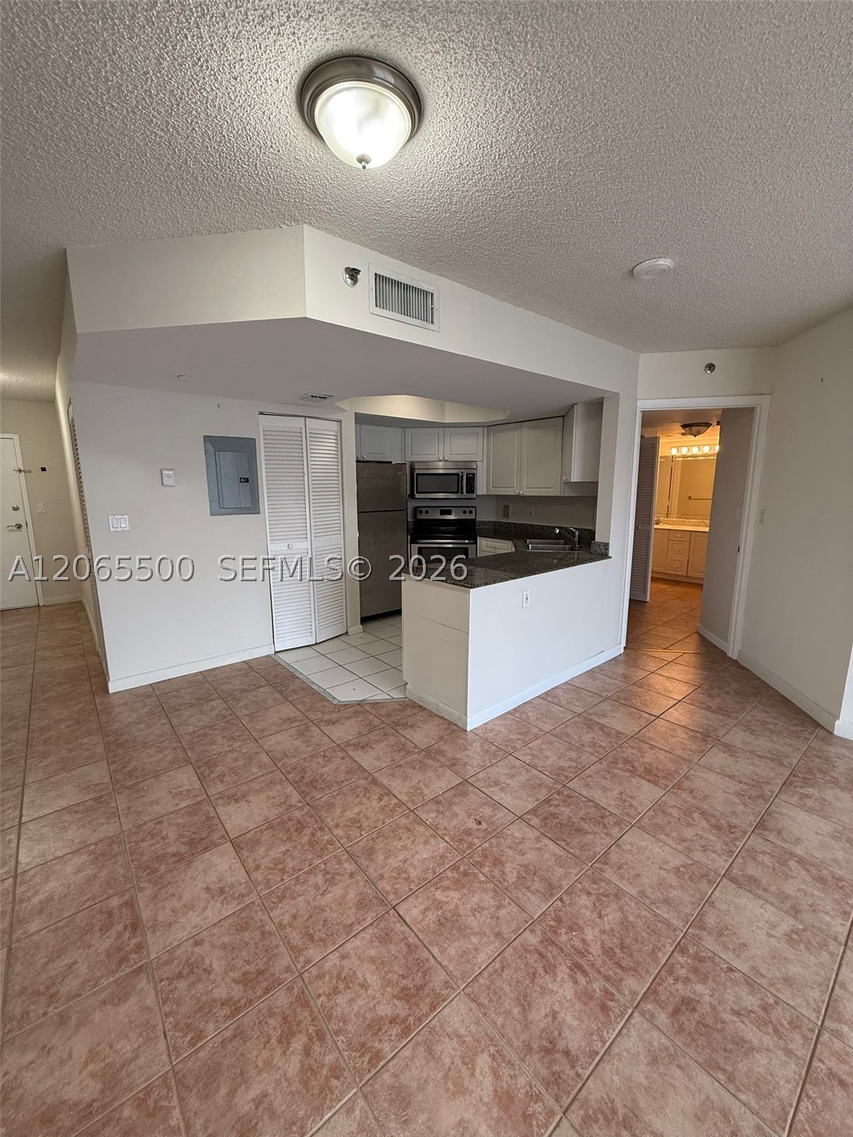 8911 Collins Ave 1103 Property Photo 6