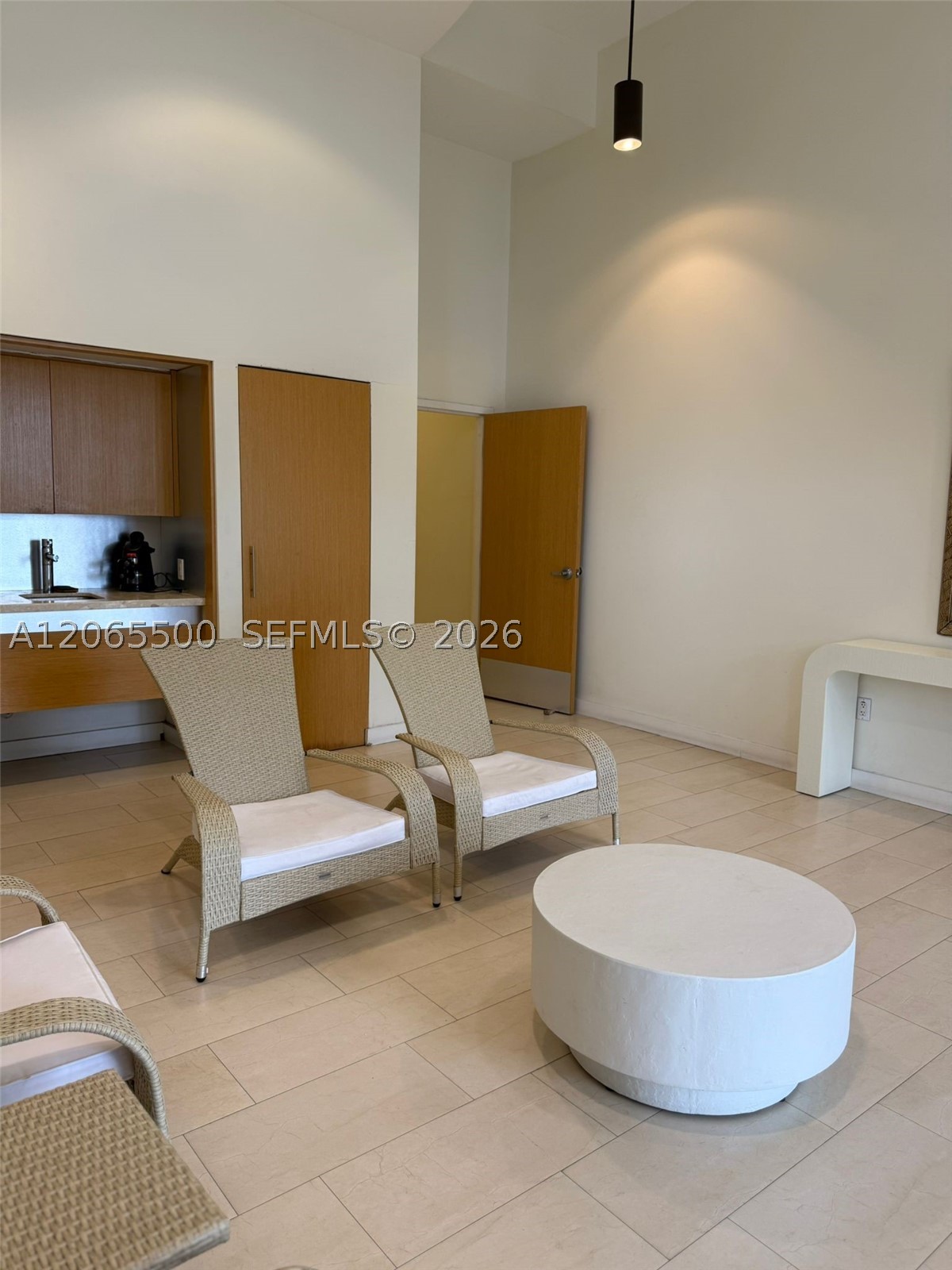 8911 Collins Ave 1103 Property Photo 18