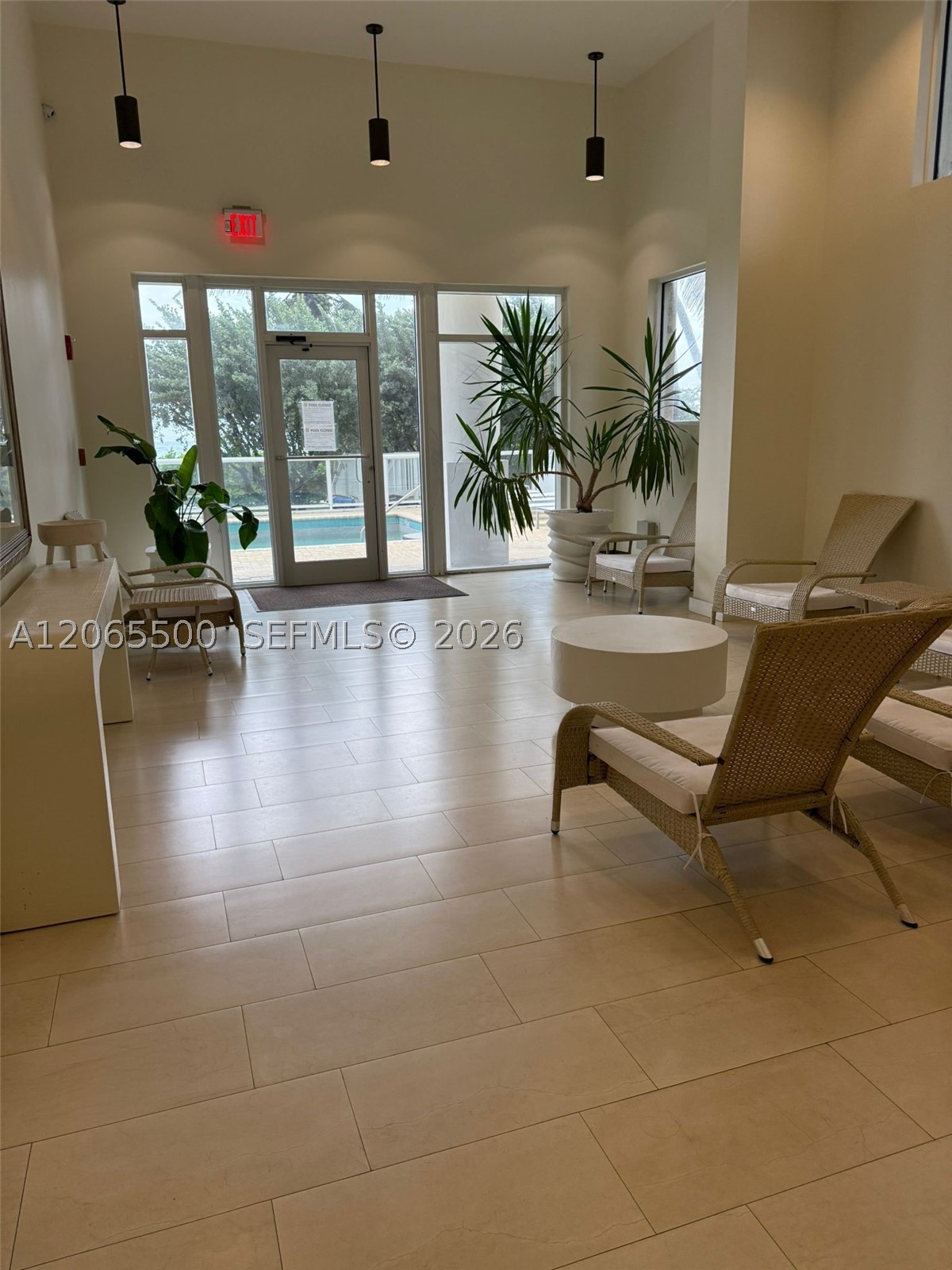 8911 Collins Ave 1103 Property Photo 19