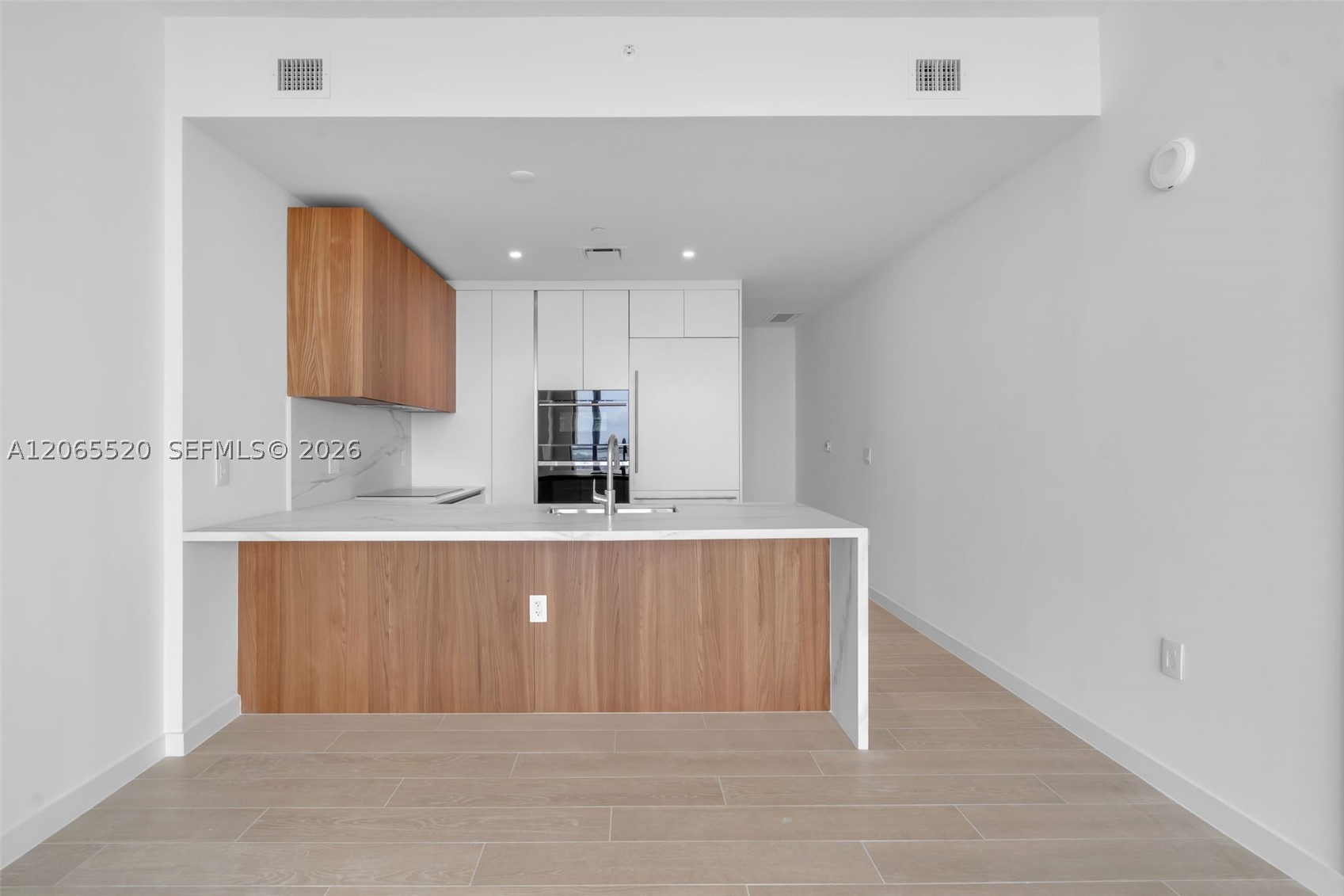 1400 Biscayne Blvd 2905 Property Photo 3