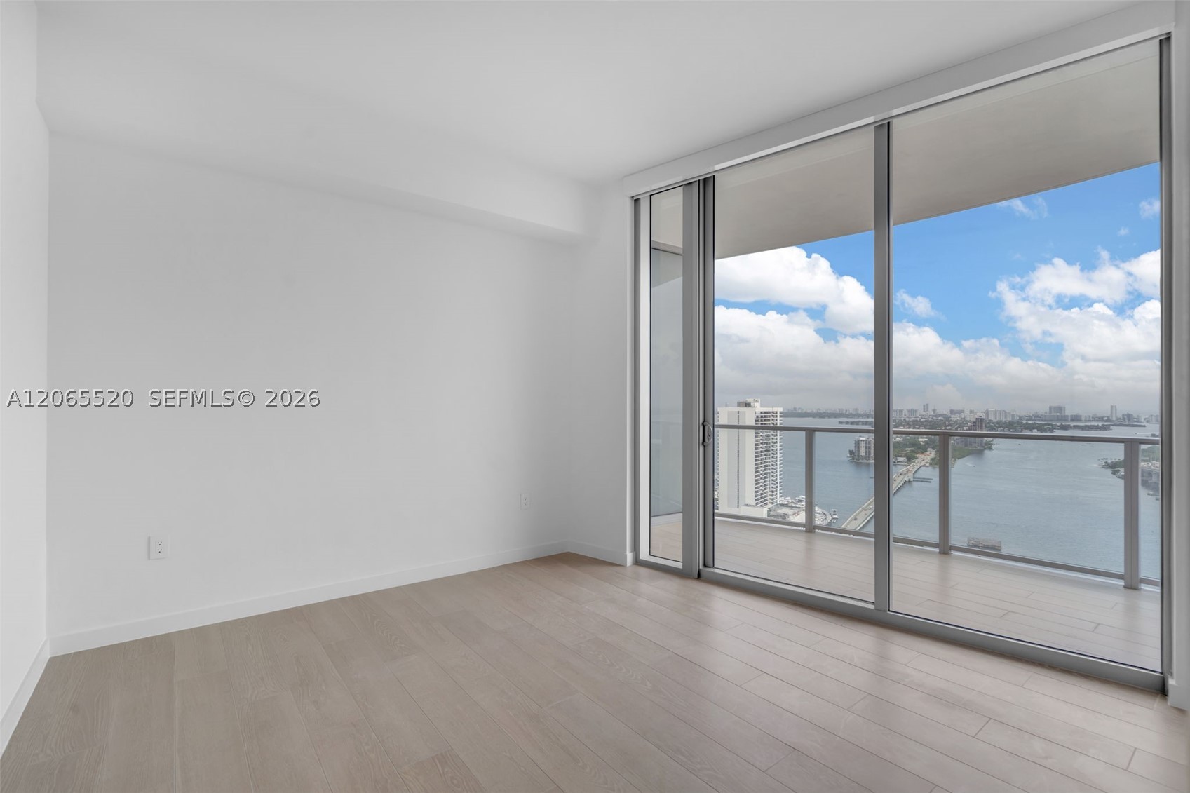 1400 Biscayne Blvd 2905 Property Photo 6