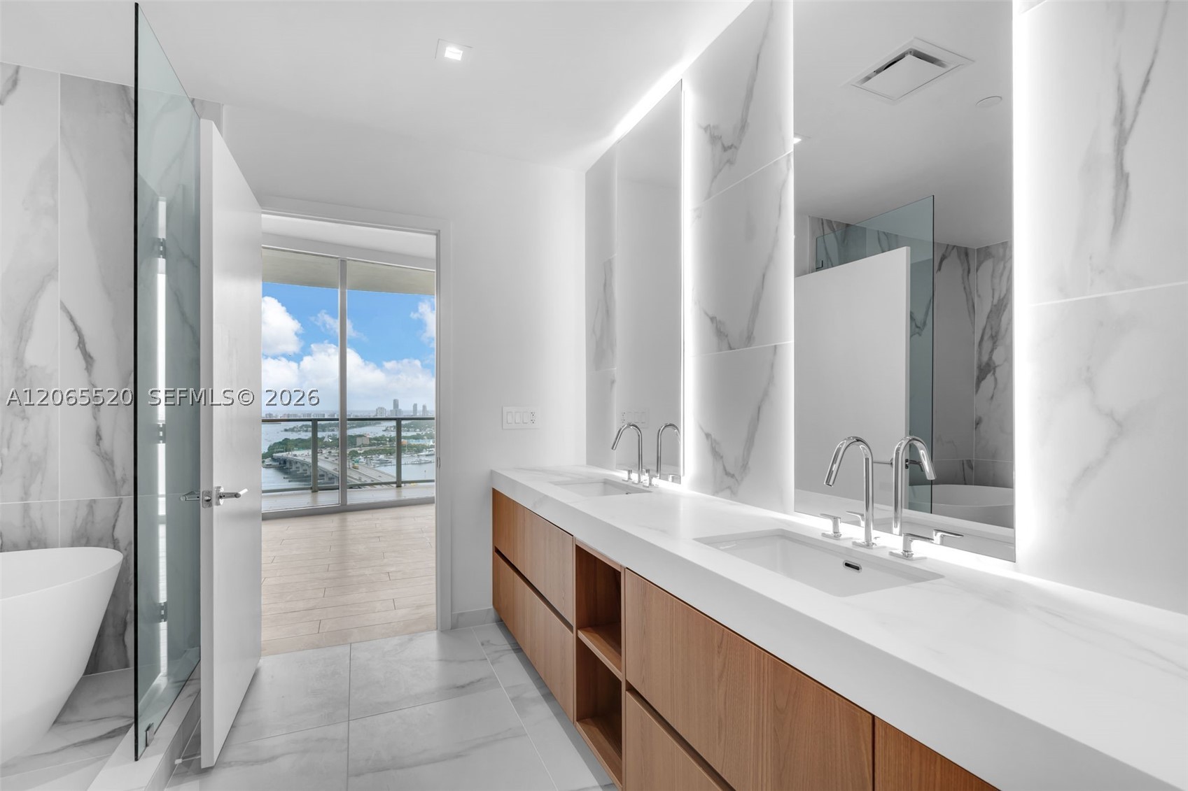 1400 Biscayne Blvd 2905 Property Photo 10