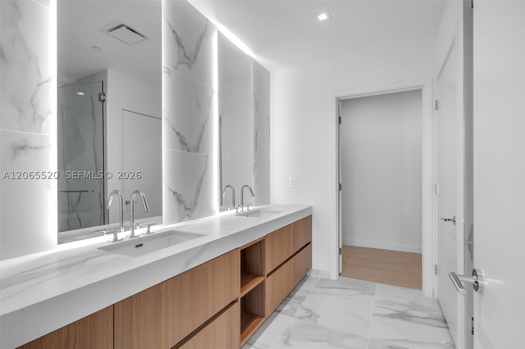 1400 Biscayne Blvd 2905 Property Photo 11