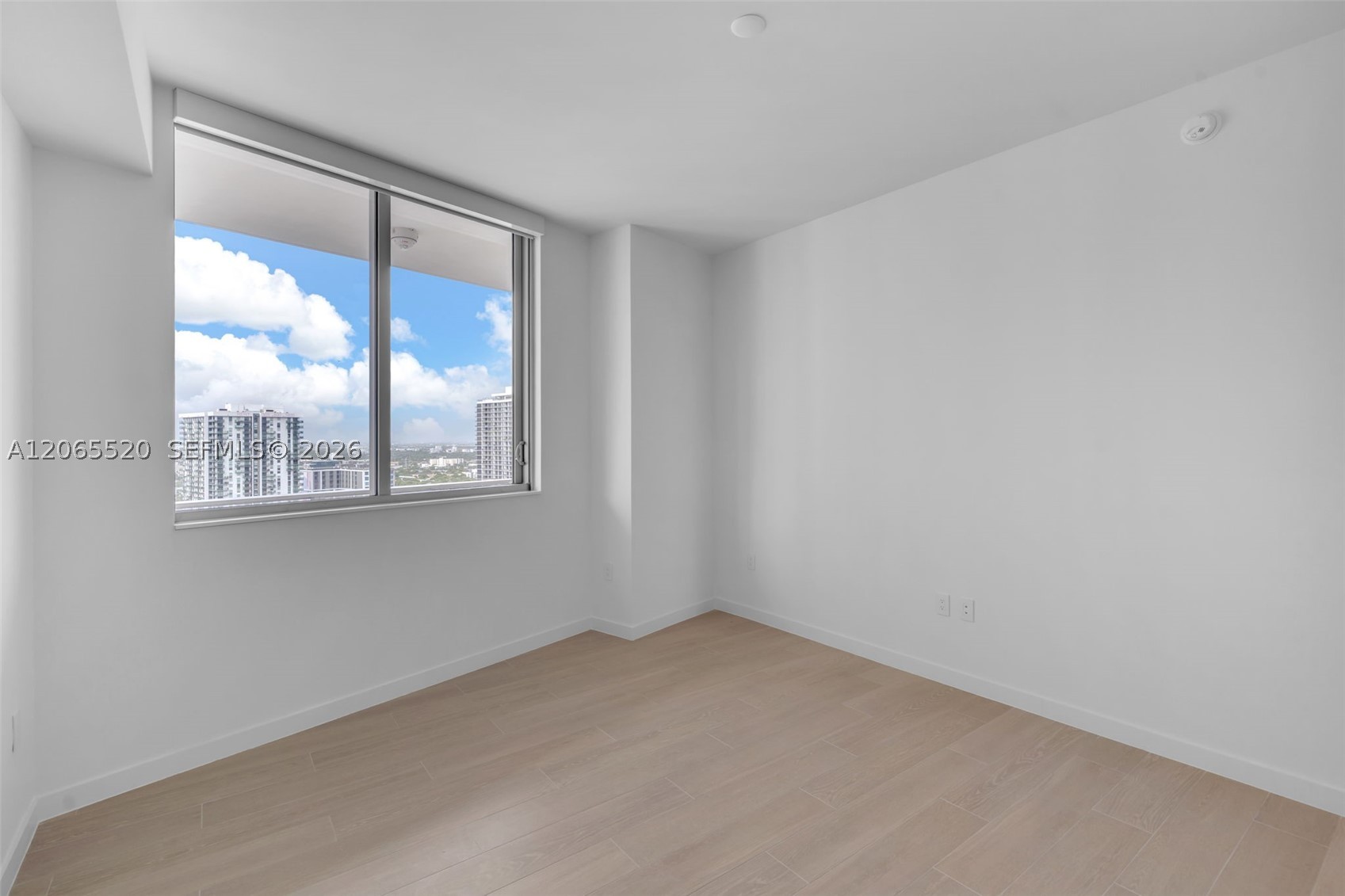 1400 Biscayne Blvd 2905 Property Photo 16