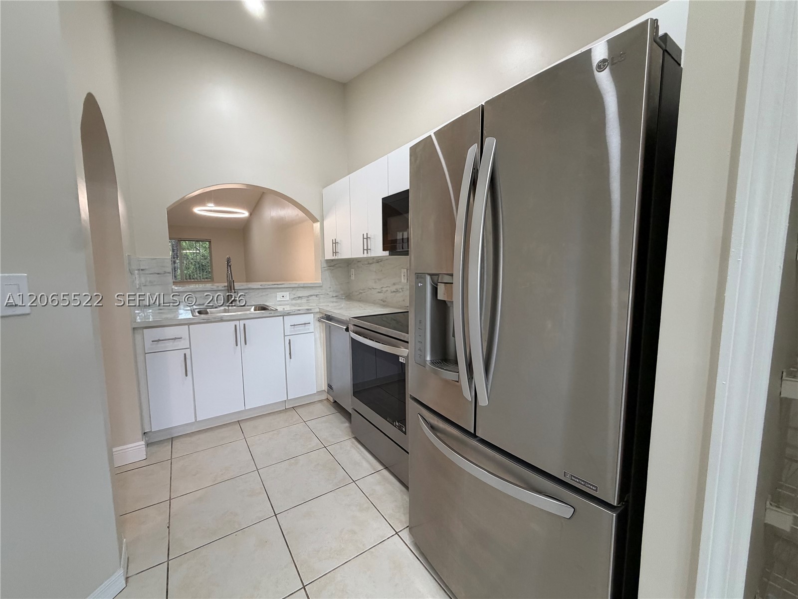 1250 Se 29th St 202-58 Property Photo 5