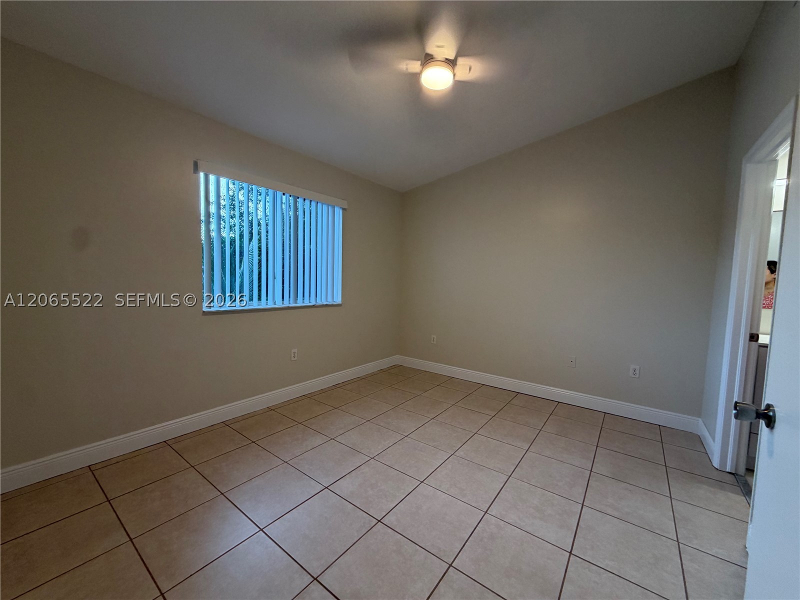 1250 Se 29th St 202-58 Property Photo 8