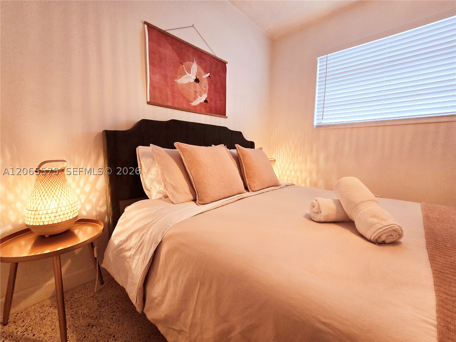 651 Sw 3rd St 3 Property Photo 8