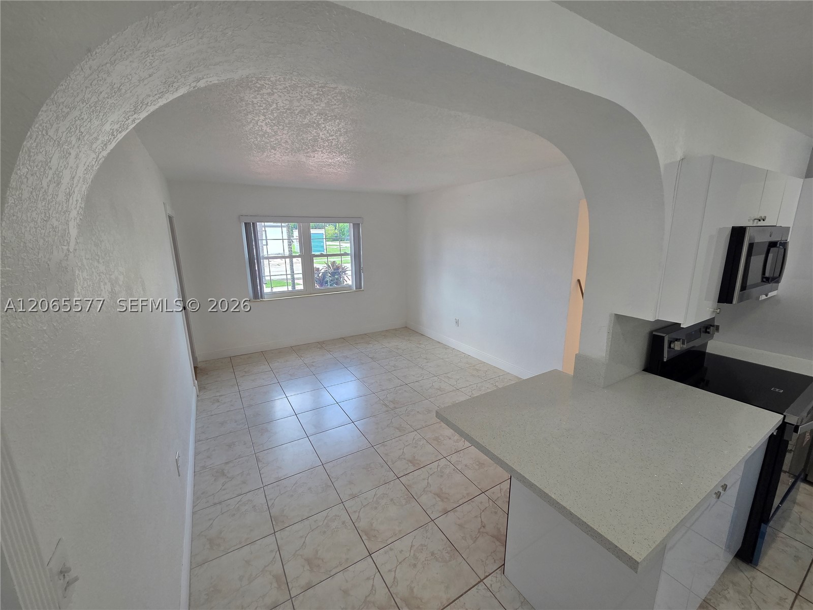 10500 Sw 30th St Property Photo 2
