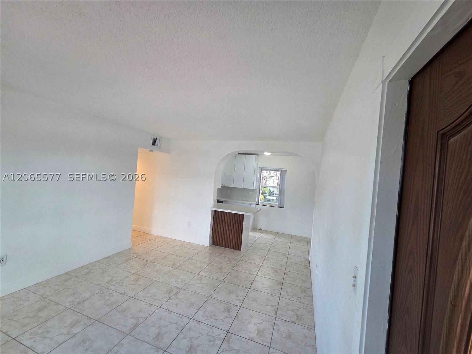 10500 Sw 30th St Property Photo 9