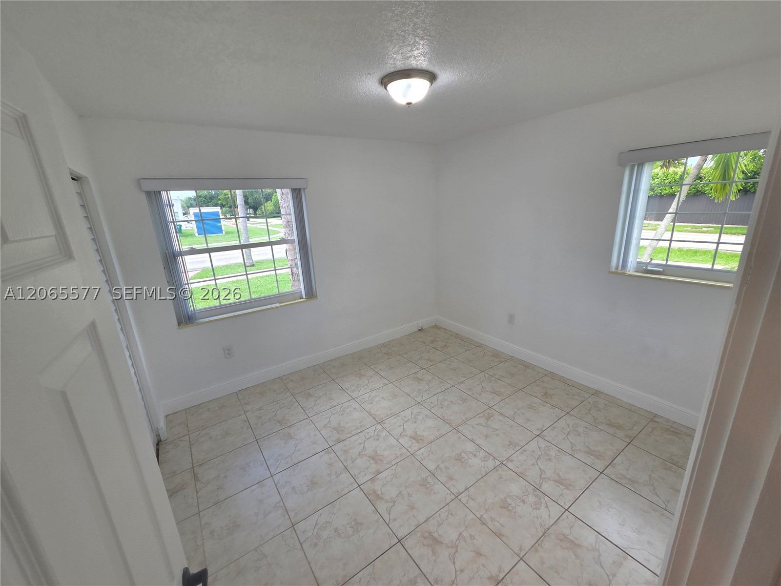 10500 Sw 30th St Property Photo 18