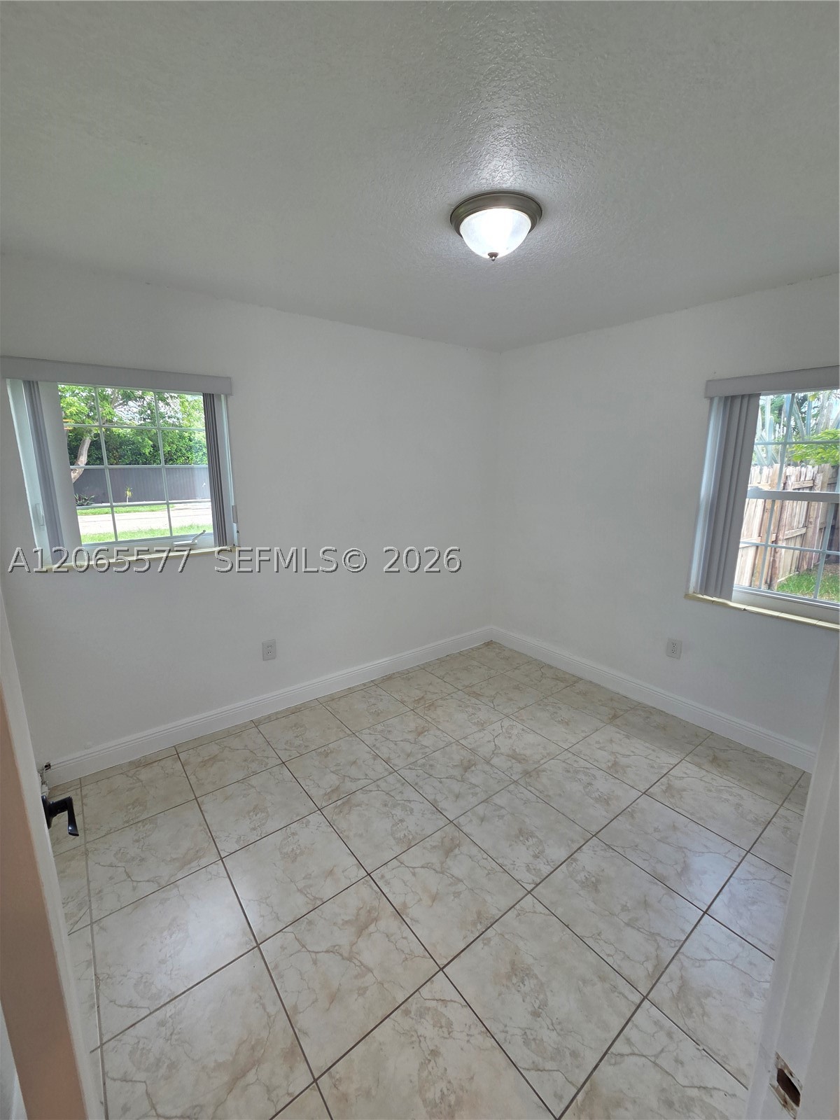 10500 Sw 30th St Property Photo 23
