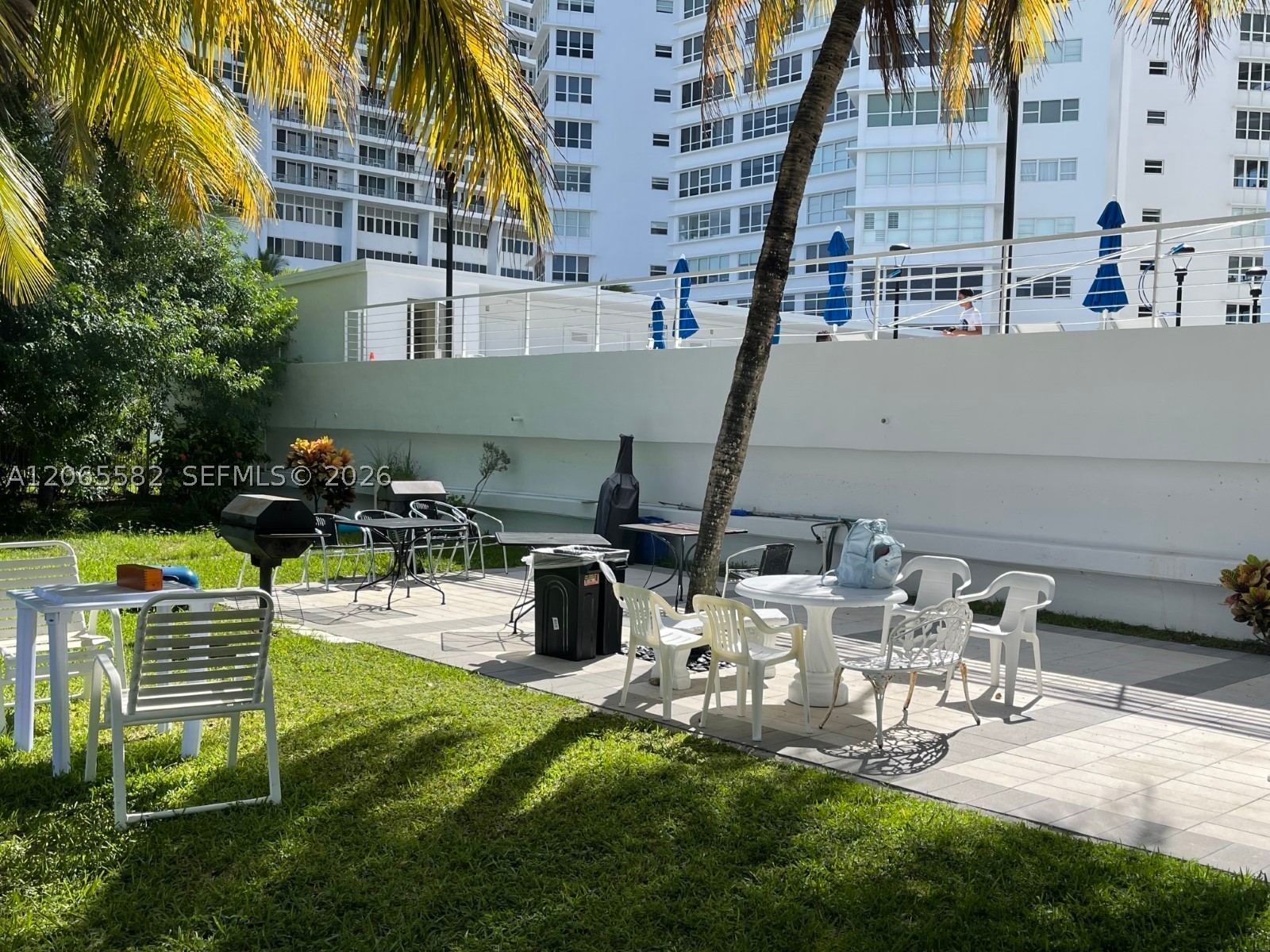 5001 Collins Ave 9e Property Photo 17