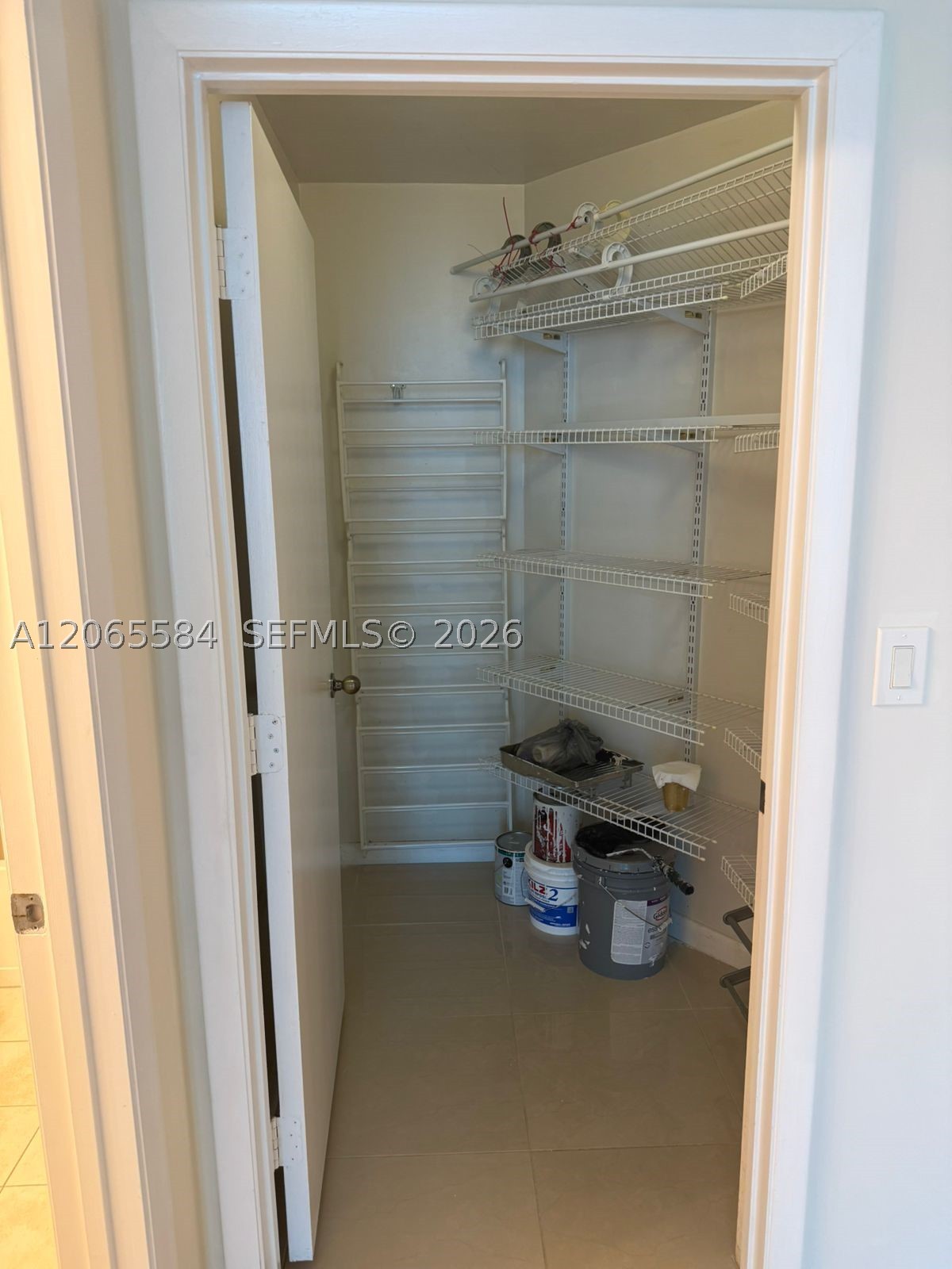 1900 N Bayshore Dr 1707 Property Photo 13