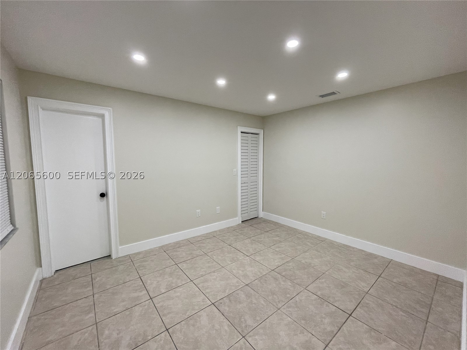 1447 Towhee St Property Photo 6