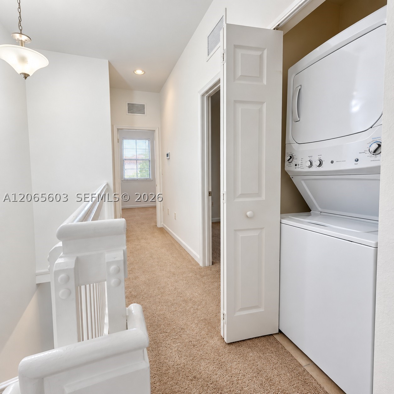 413 Se 32nd Ter 413 Property Photo 7