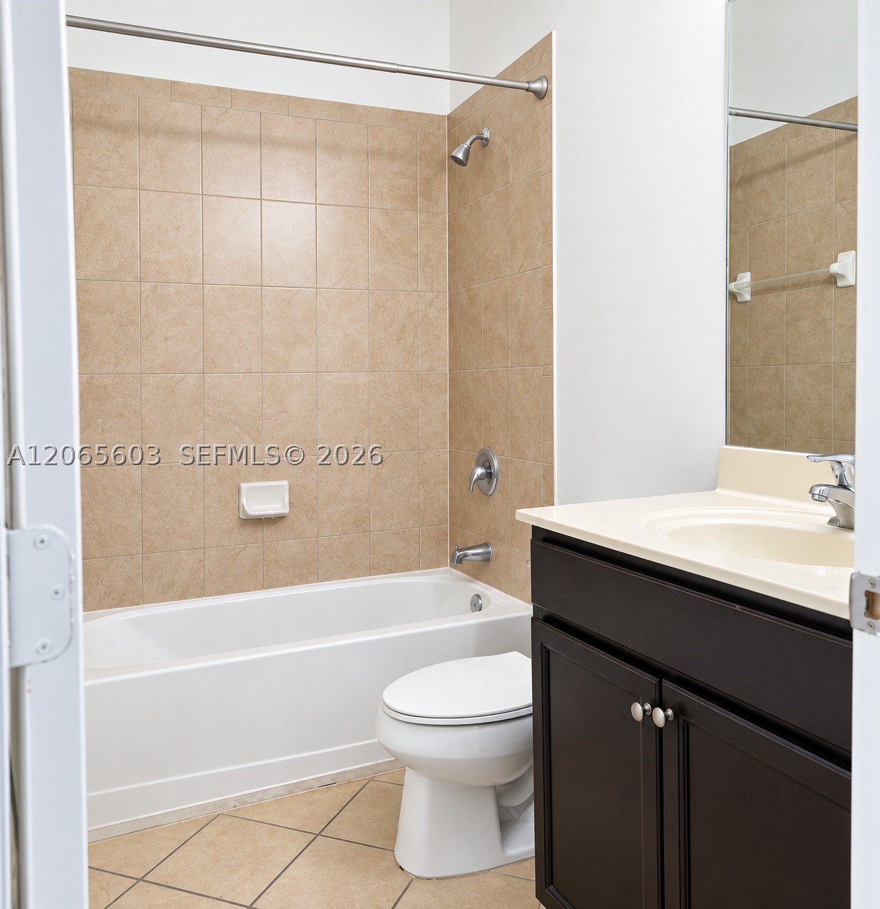 413 Se 32nd Ter 413 Property Photo 12