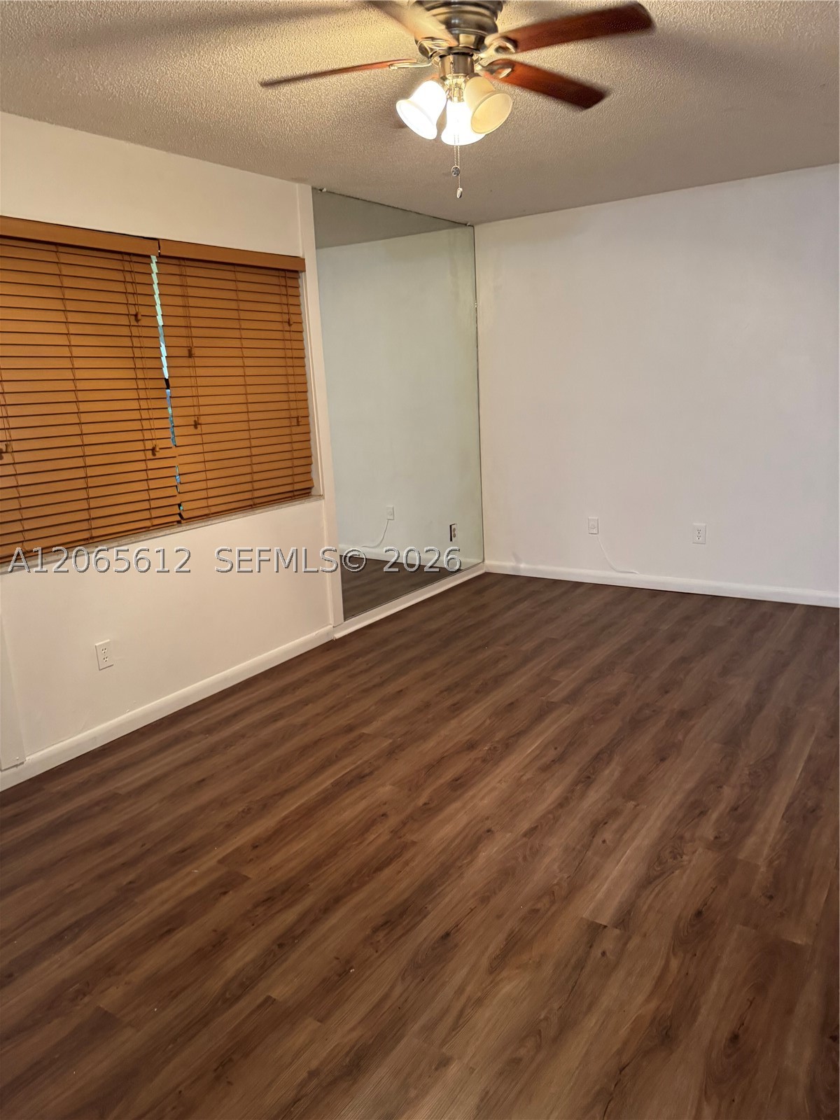 10762 La Placida Dr 7-105 Property Photo 3